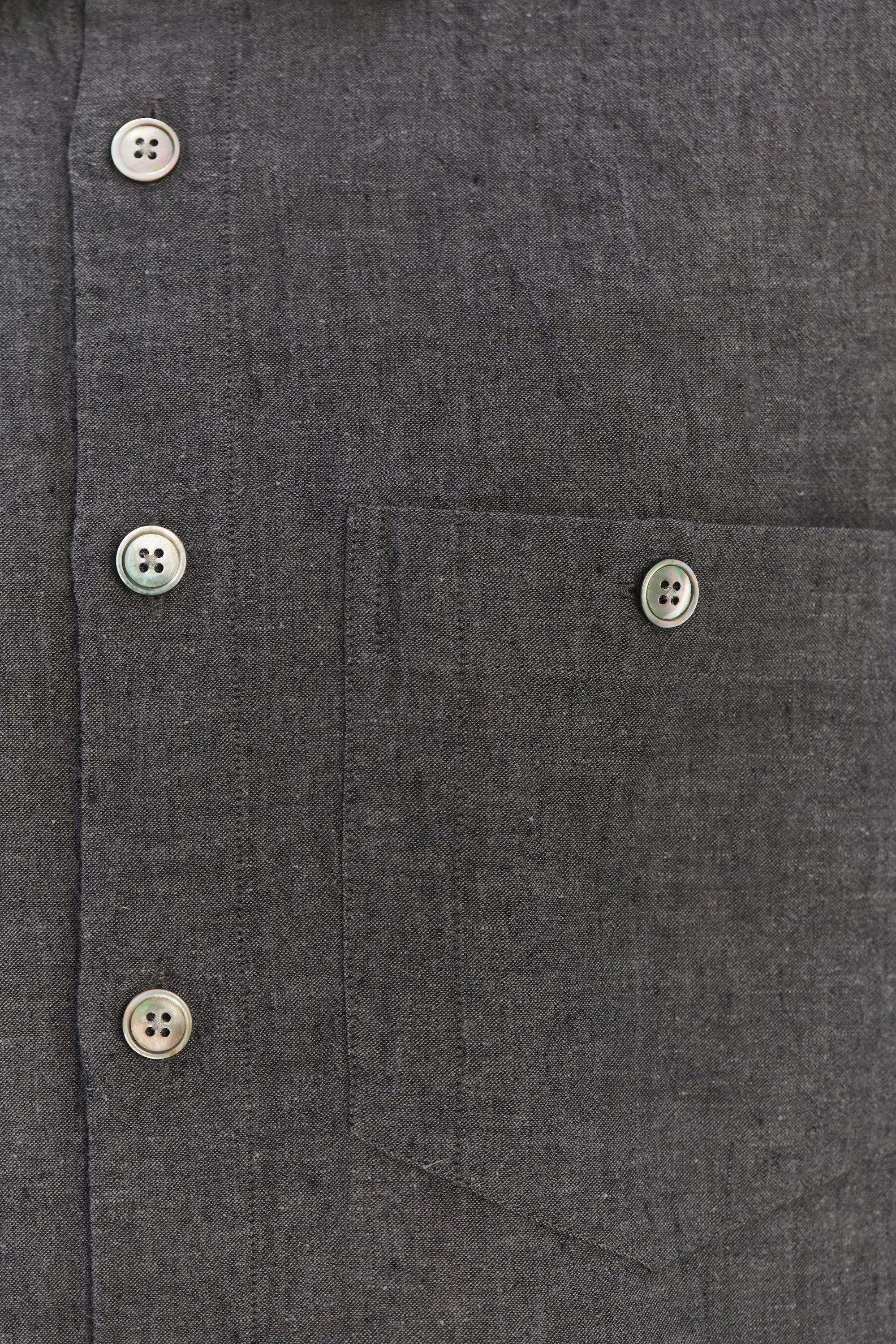 Architects Overshirt in a Charcoal Grey Mix of Japanese Linen and Cotton sold by Delikatessen product image thumbnail 2