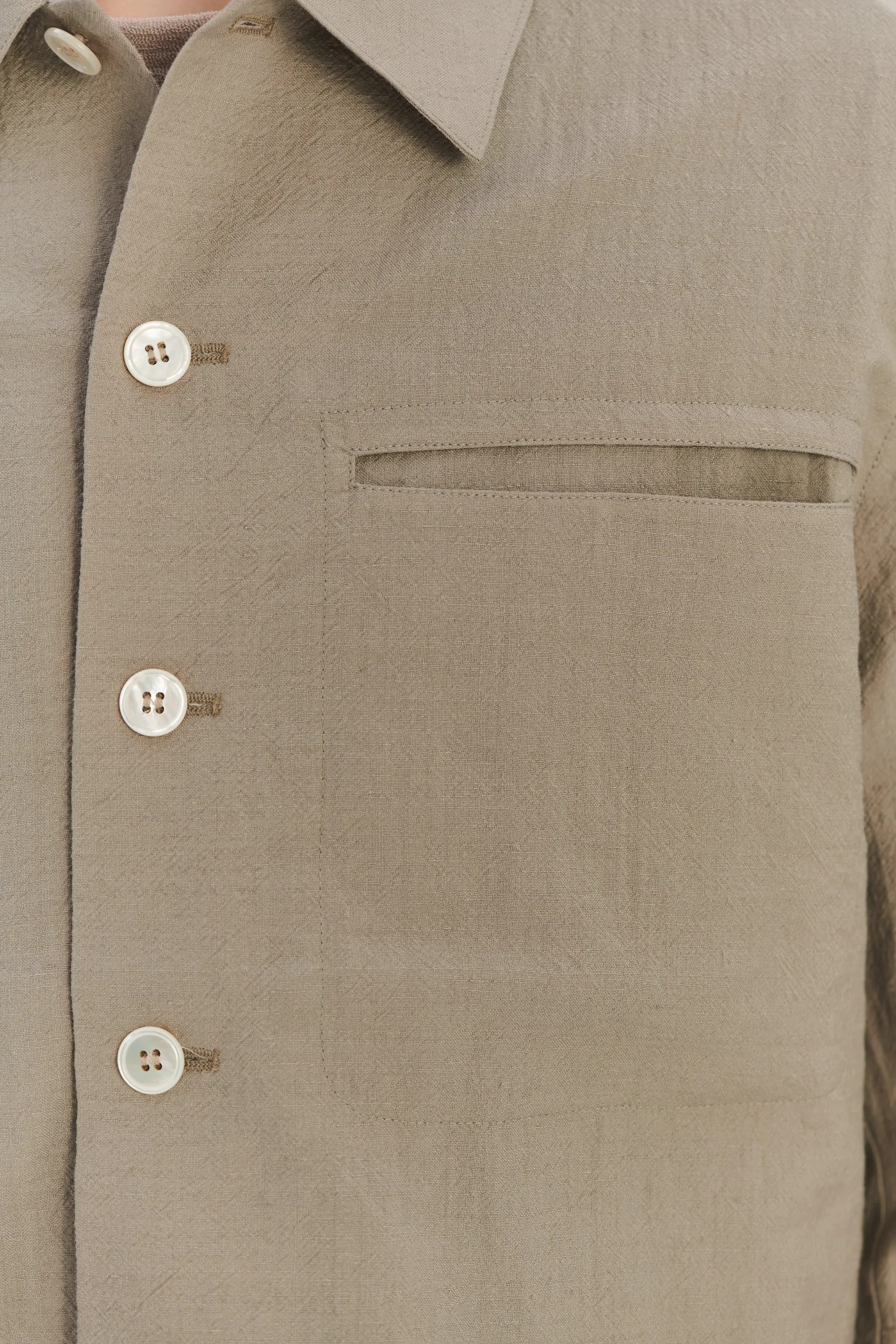 Relaxed Jacket in a Beige Italian Virgin Wool and Linen sold by Delikatessen product image thumbnail 2