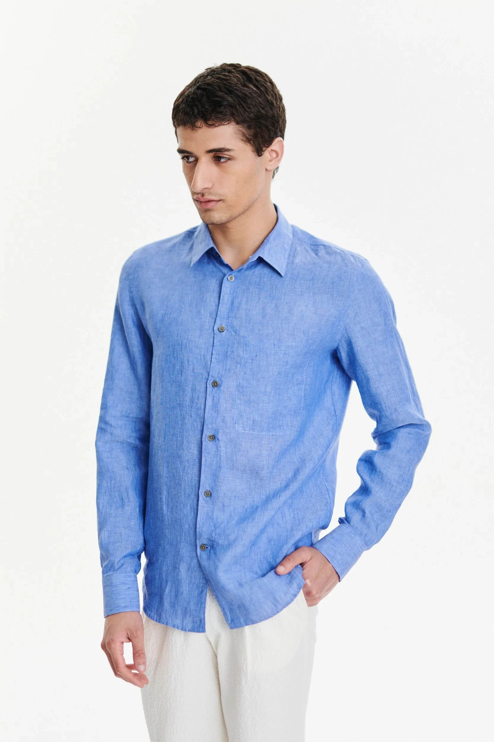 Feel Good Shirt in a Sardinian Blue Traceable Italian Linen sold by Delikatessen product image thumbnail 5
