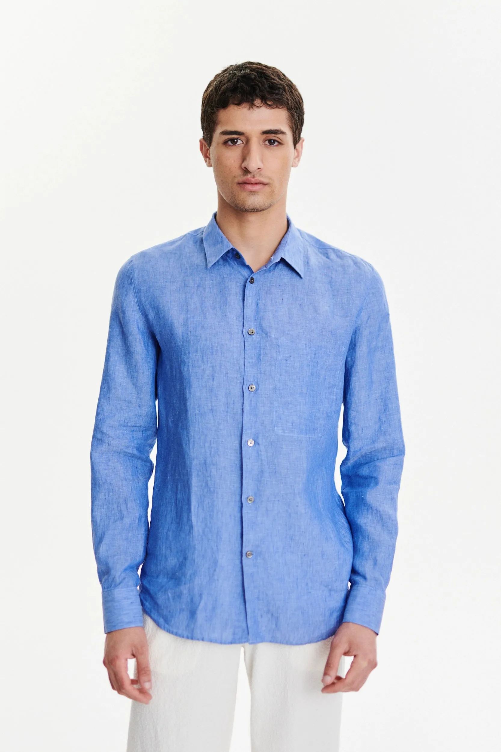 Feel Good Shirt in a Sardinian Blue Traceable Italian Linen sold by Delikatessen product image thumbnail 4