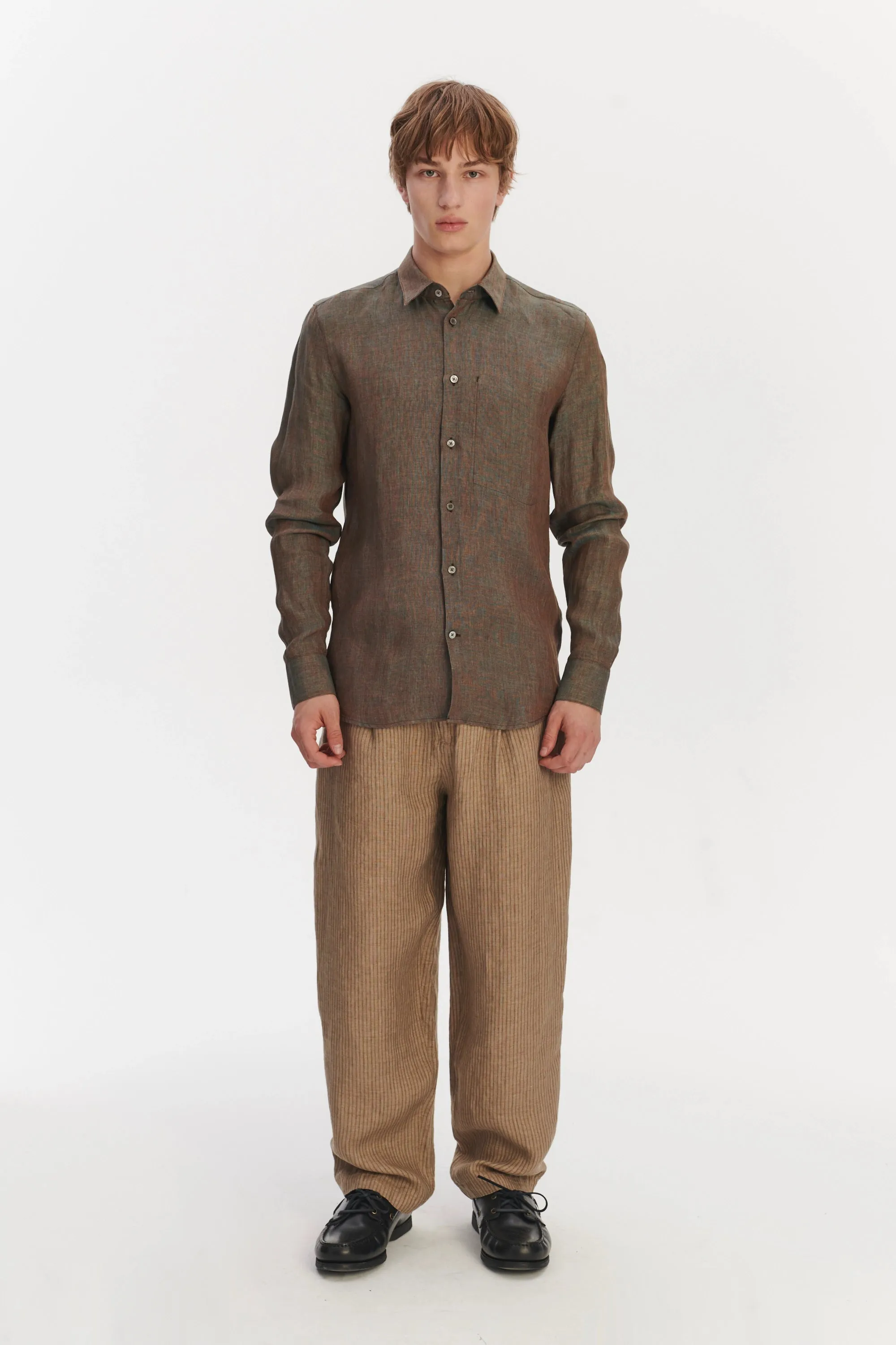 Feel Good Shirt in a Brown Changeant Italian Linen sold by Delikatessen