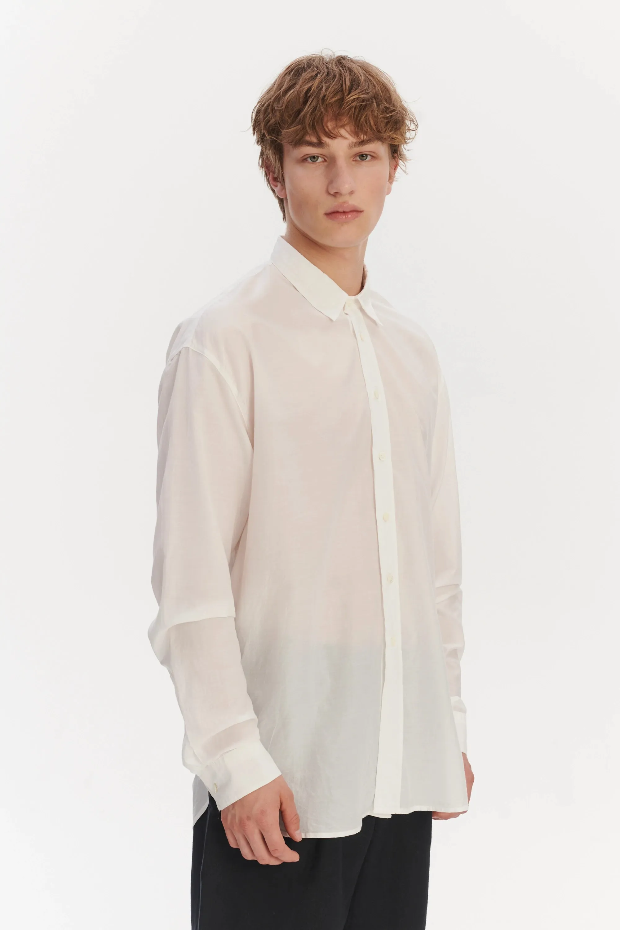 Oversized Rider Shirt in a Smooth White Airy Italian Silk and Cotton sold by Delikatessen product image thumbnail 4