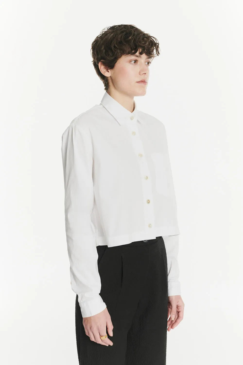 Relaxed Cropped Shirt in a Crisp White Italian Cotton, Nylon and Lycra sold by Delikatessen product image thumbnail 4