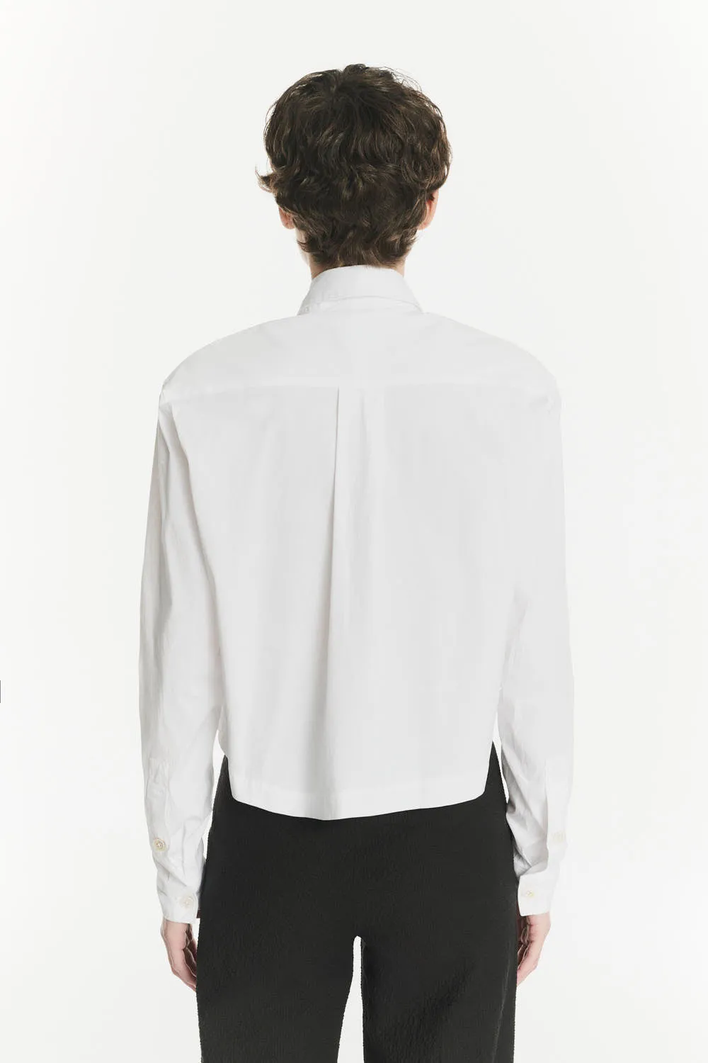 Relaxed Cropped Shirt in a Crisp White Italian Cotton, Nylon and Lycra sold by Delikatessen product image thumbnail 5