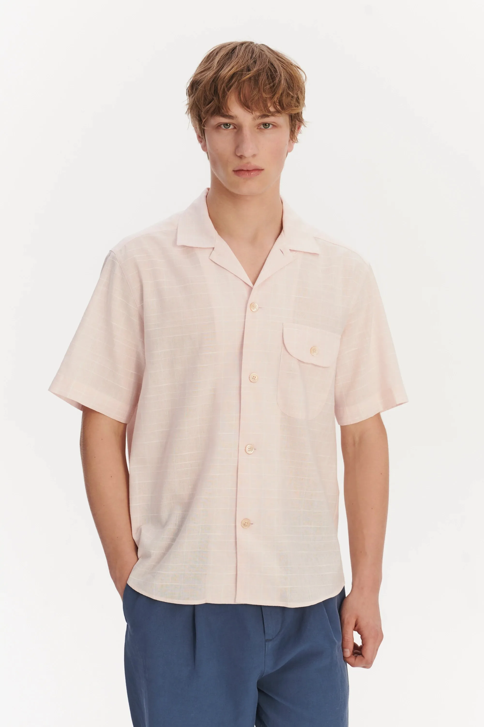 Short Sleeve Camp Collar Shirt in a Subtle Pink Mix of Portuguese Cotton, Linen and Pineapple sold by Delikatessen product image thumbnail 5