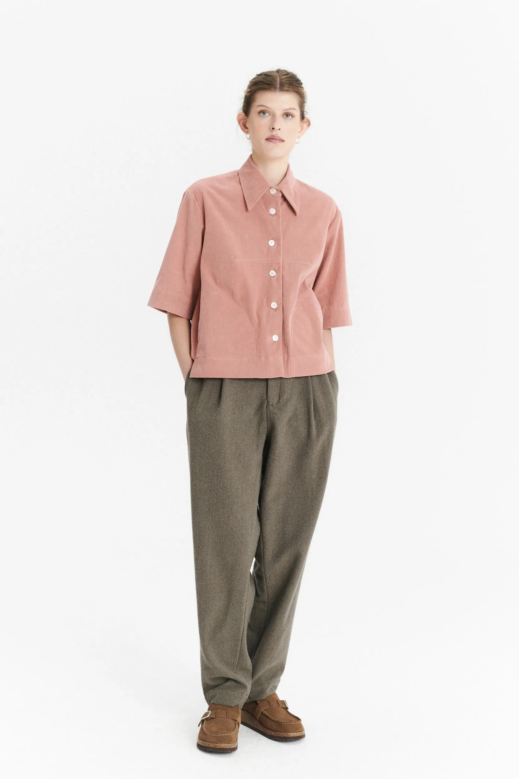 Relaxed Shirt Jacket in a Dusty Pink Japanese Mini Corduroy Cotton sold by Delikatessen