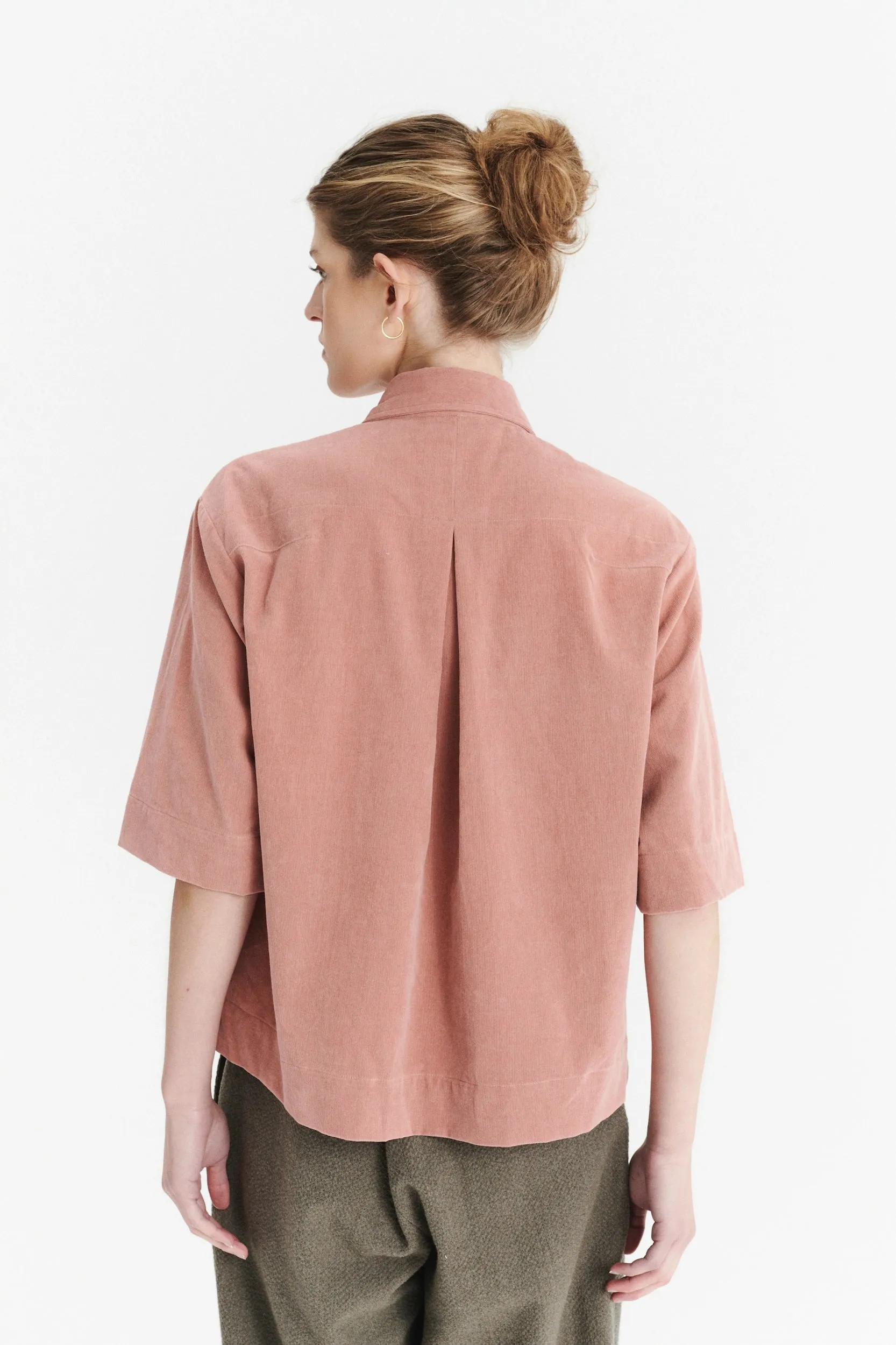 Relaxed Shirt Jacket in a Dusty Pink Japanese Mini Corduroy Cotton sold by Delikatessen product image thumbnail 5