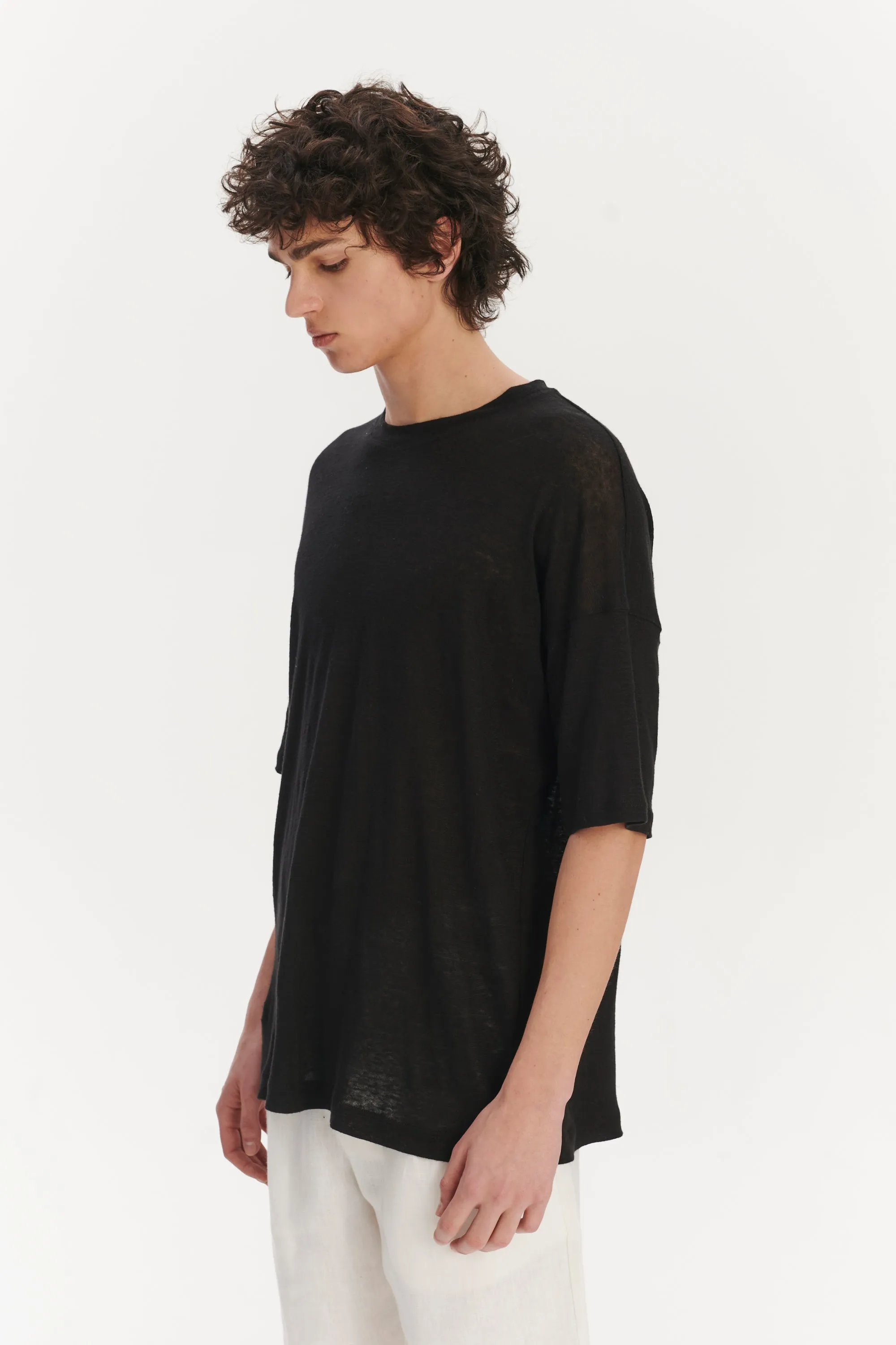 T-Shirt in a Black Lithuanian airy Linen Jersey sold by Delikatessen product image thumbnail 5