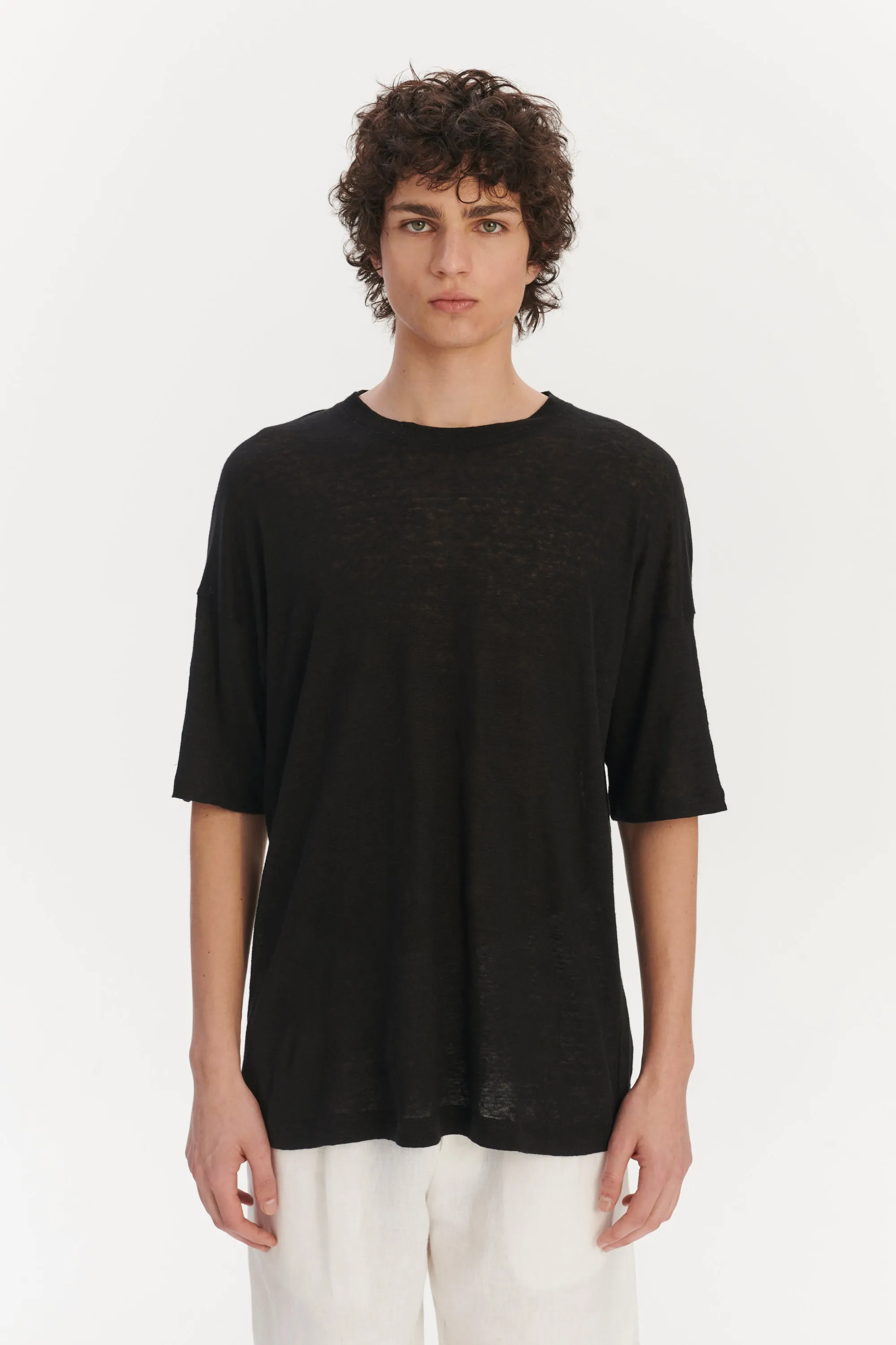 T-Shirt in a Black Lithuanian airy Linen Jersey sold by Delikatessen product image thumbnail 3