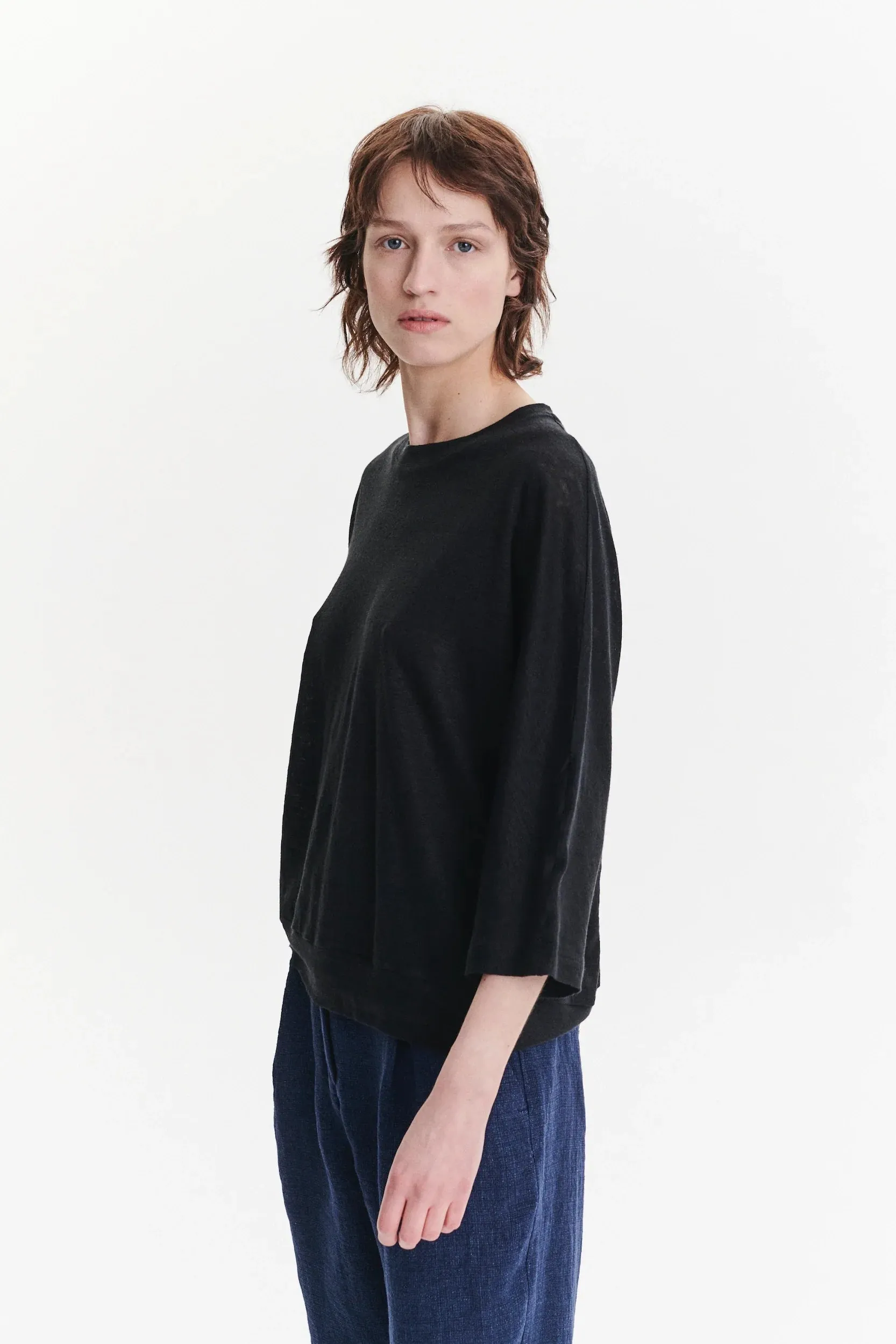 Threequarter Sleeve Top in the Finest Black Lithuanian Linen Jersey sold by Delikatessen product image thumbnail 4