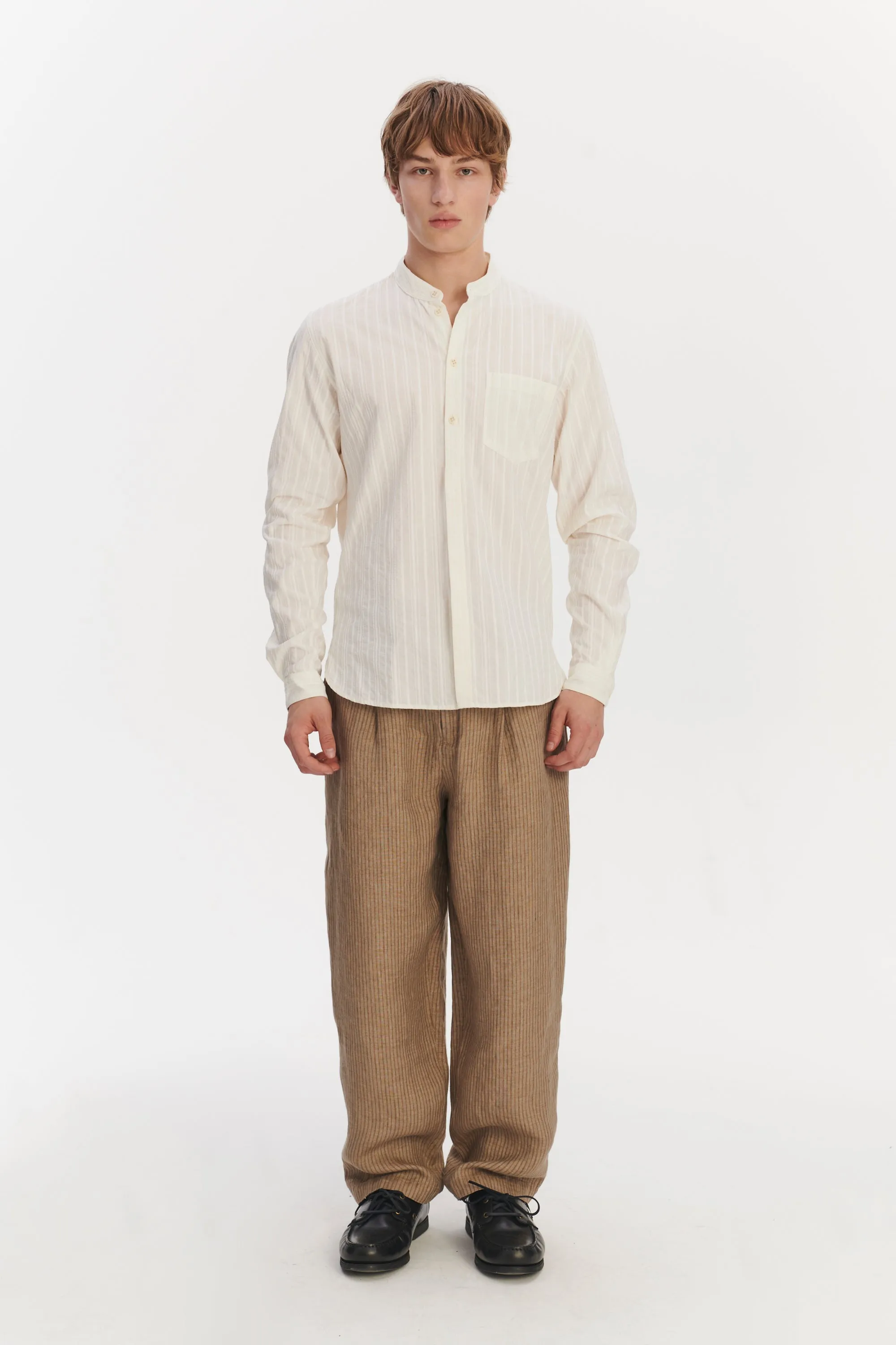 Zen Shirt in an Off-White Structural Tonal Striped Italian Cotton sold by Delikatessen