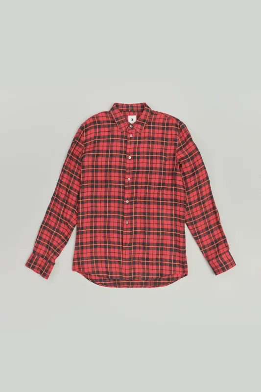 Feel Good Shirt in a Red, Orange and Black Chequered Italian Winter Linen Flannel sold by Delikatessen
