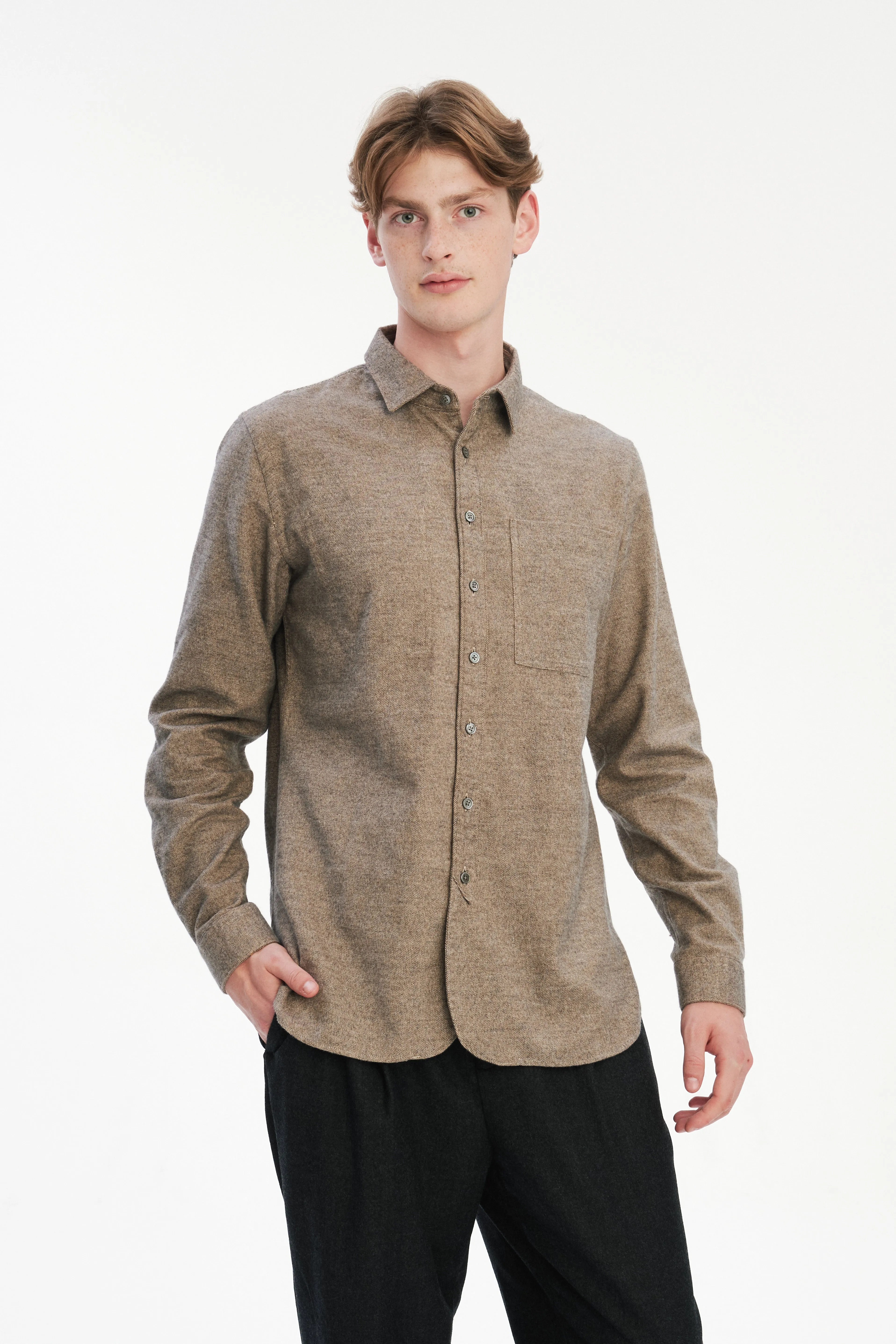 Farmer Shirt in a Fine Portuguese Brushed Flannel sold by Delikatessen product image thumbnail 4