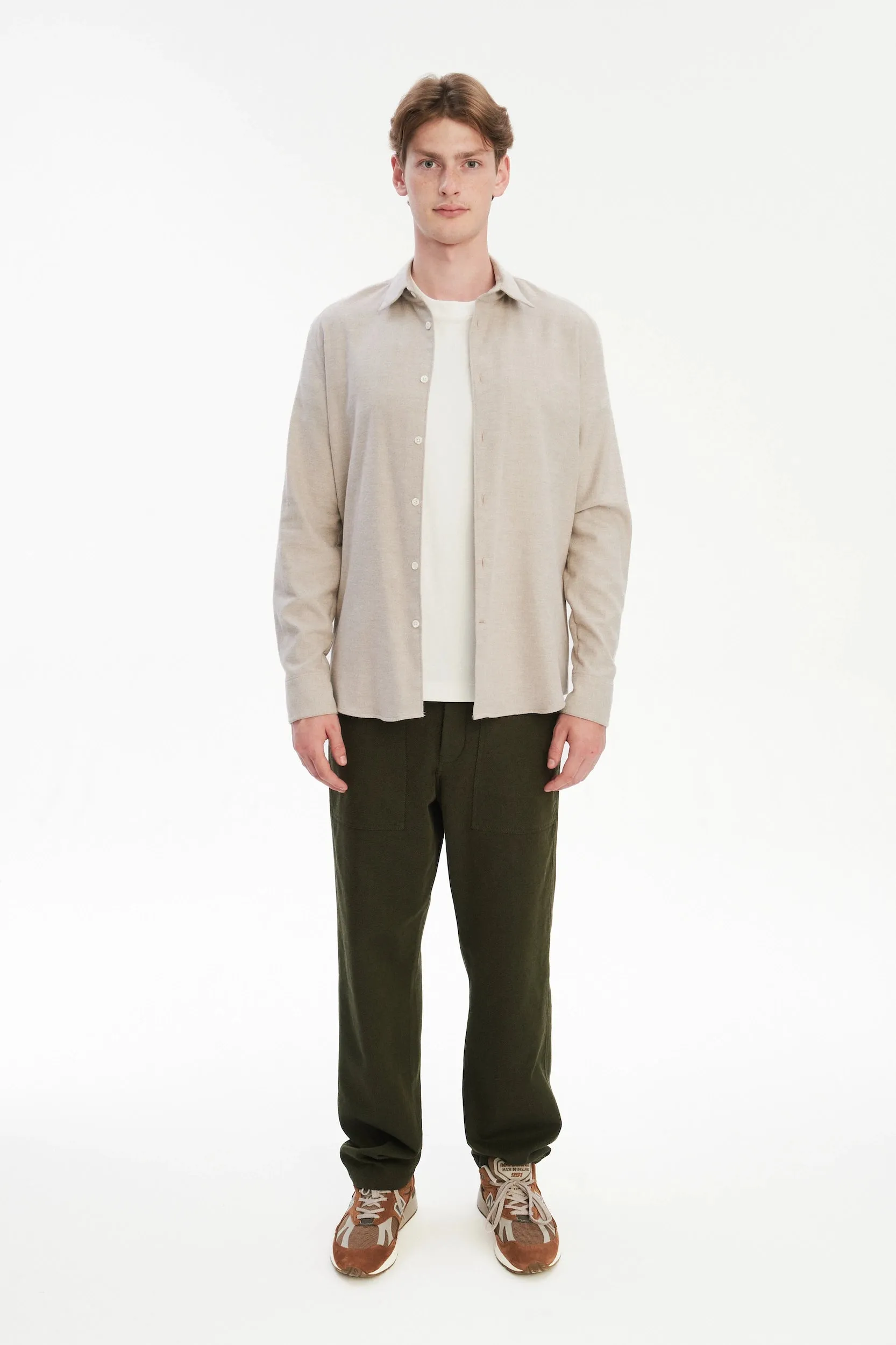 Feel Good Shirt in the Finest Brushed Cotton – Light Beige sold by Delikatessen