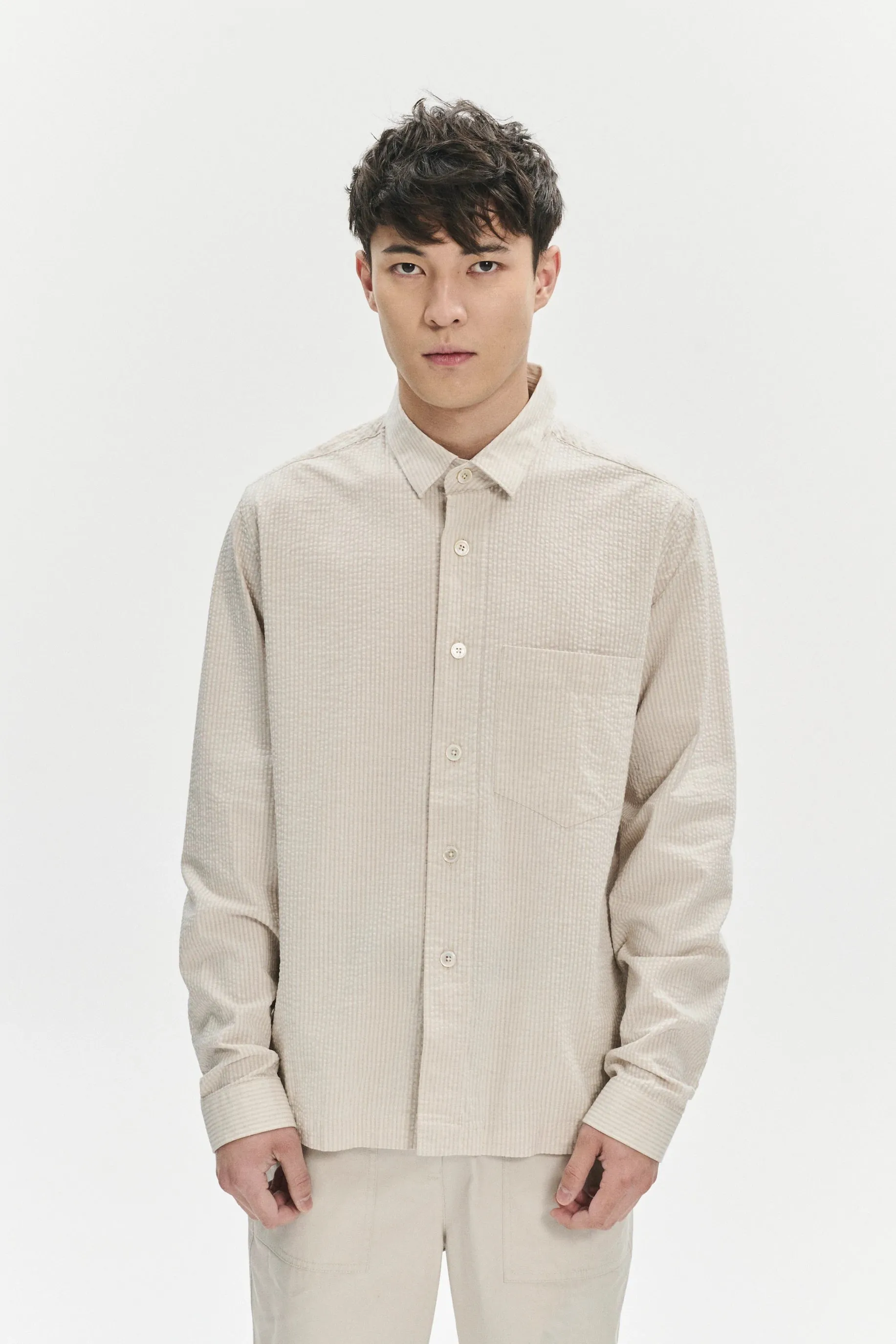 Overshirt in a Fine Beige Portuguese All Year Cotton Seersucker sold by Delikatessen product image thumbnail 3