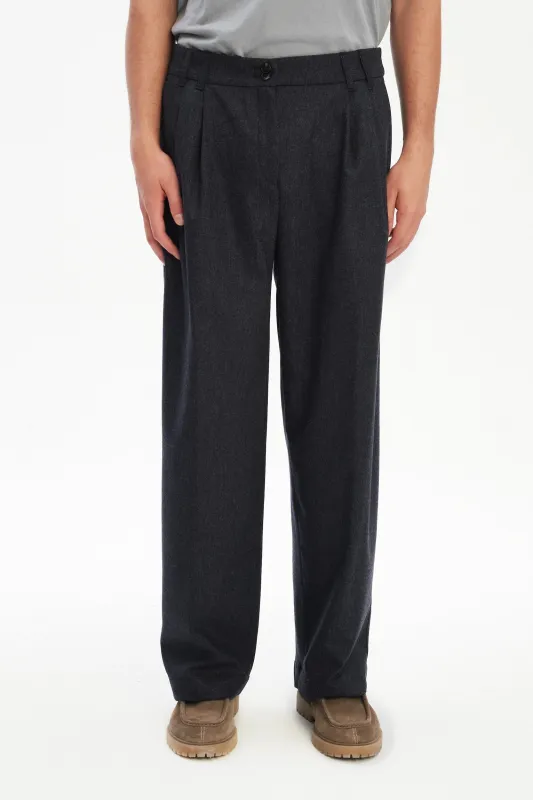 Utrecht Trousers in the Finest Navy Virgin Wool sold by Delikatessen