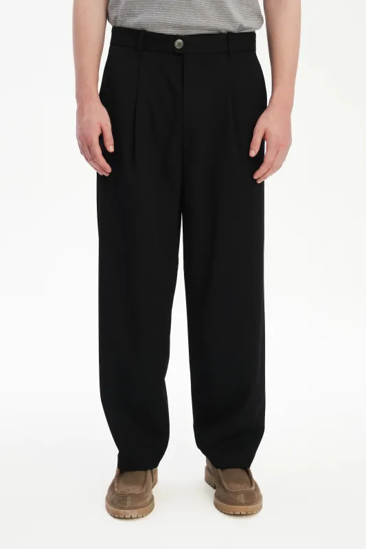 Amsterdam Trousers in the Finest Italian Wool sold by Delikatessen