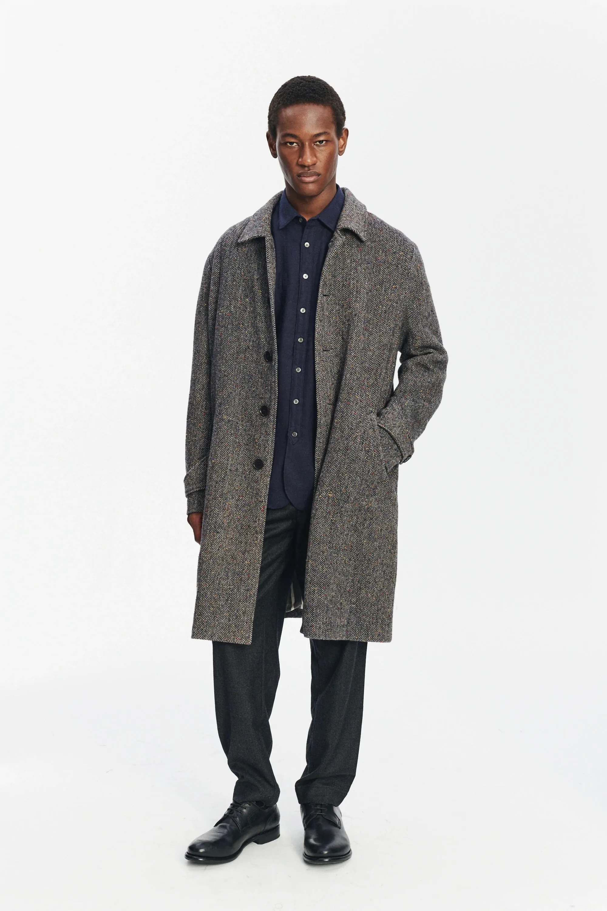 Winter Coat in a Grey and Black Italian Virgin Wool Herringbone Tweed with Meida Thermo Insulation sold by Delikatessen product image thumbnail 3