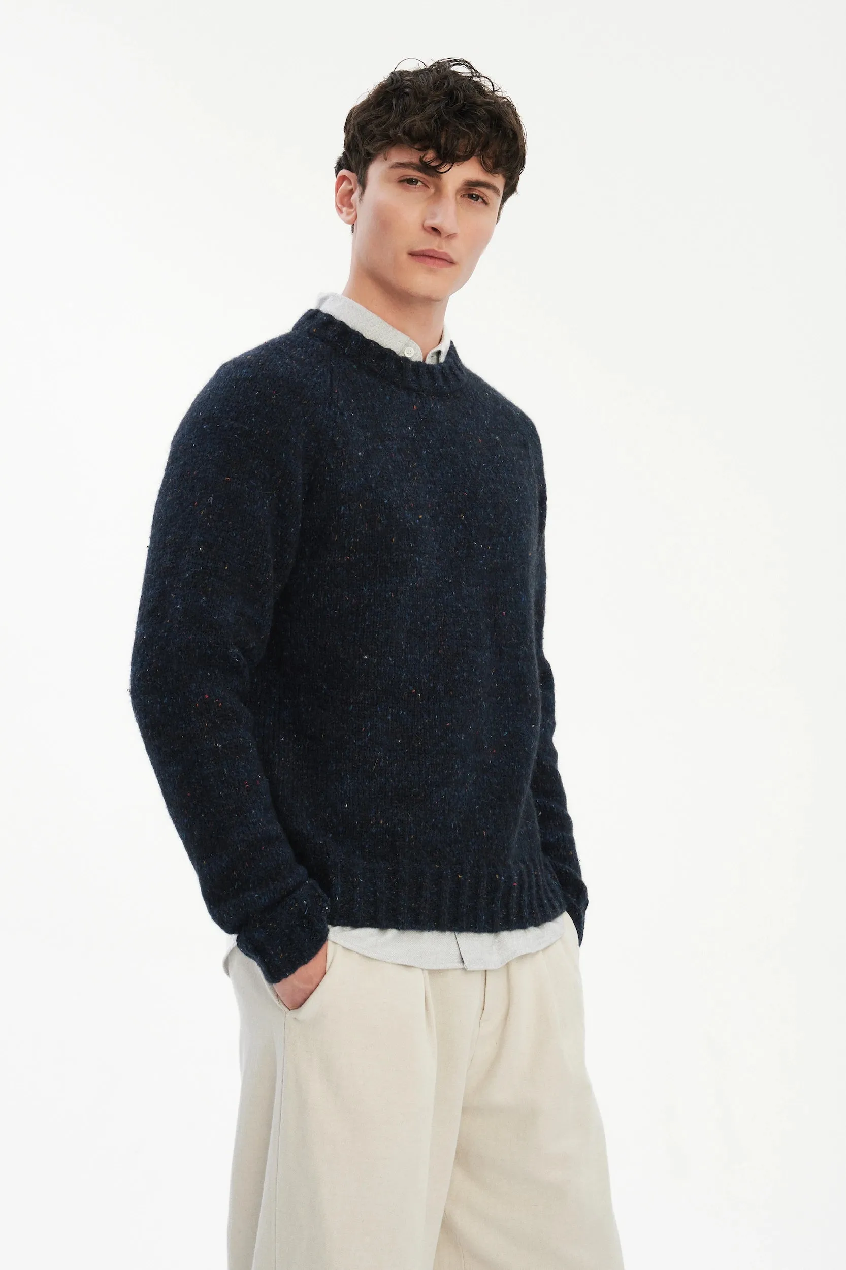 Crewneck Raglan Sweater in a Sustainable Melange Yarn – Navy sold by Delikatessen product image thumbnail 4