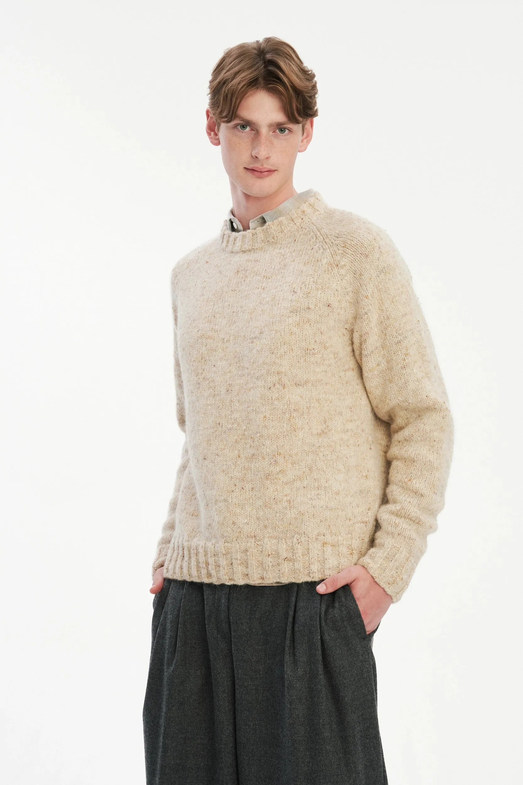 Crewneck Raglan Sweater in a Sustainable Melange Yarn – Oat sold by Delikatessen product image thumbnail 5