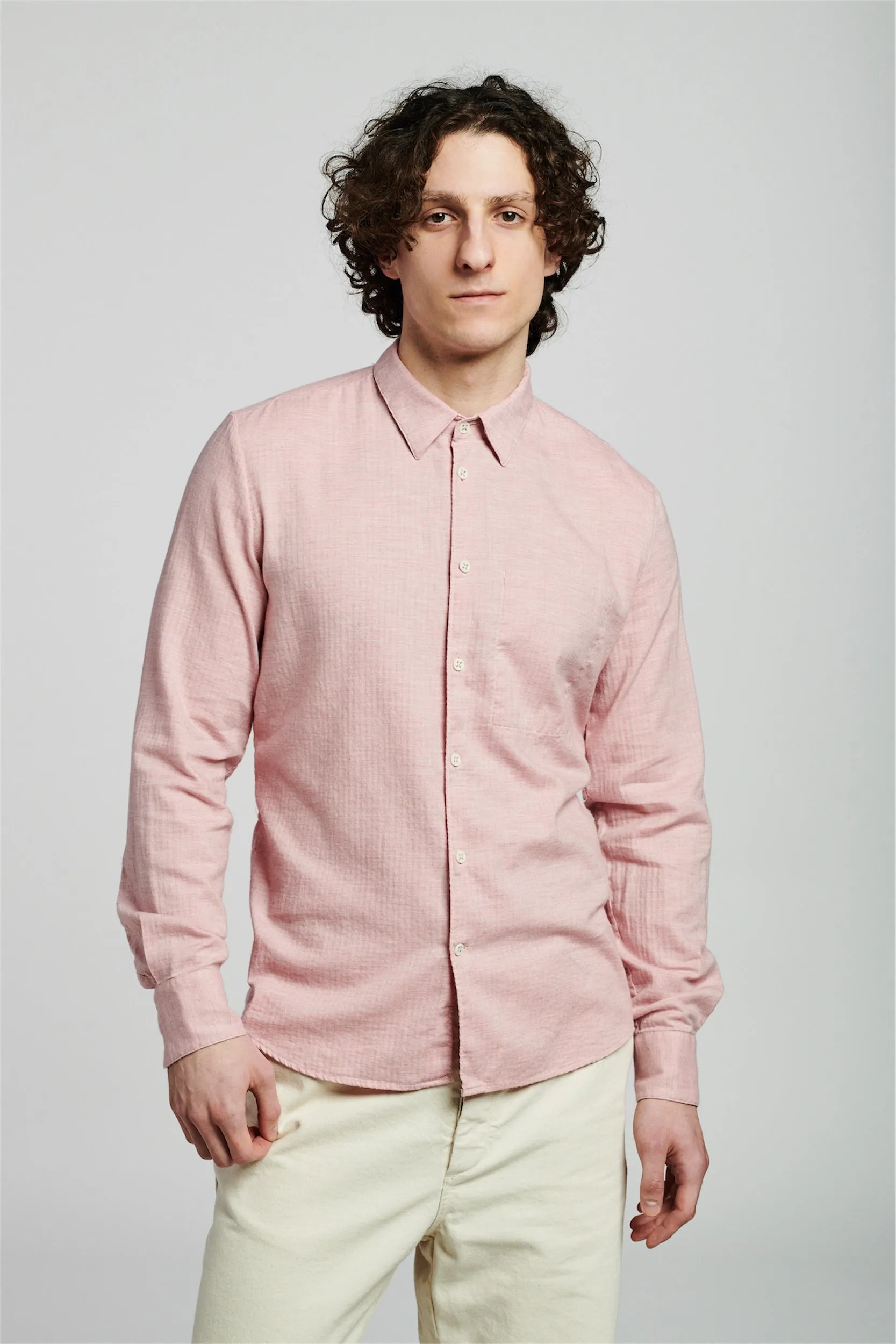 Feel Good Shirt in a Pink Japanese Organic Herringbone Cotton sold by Delikatessen product image thumbnail 5