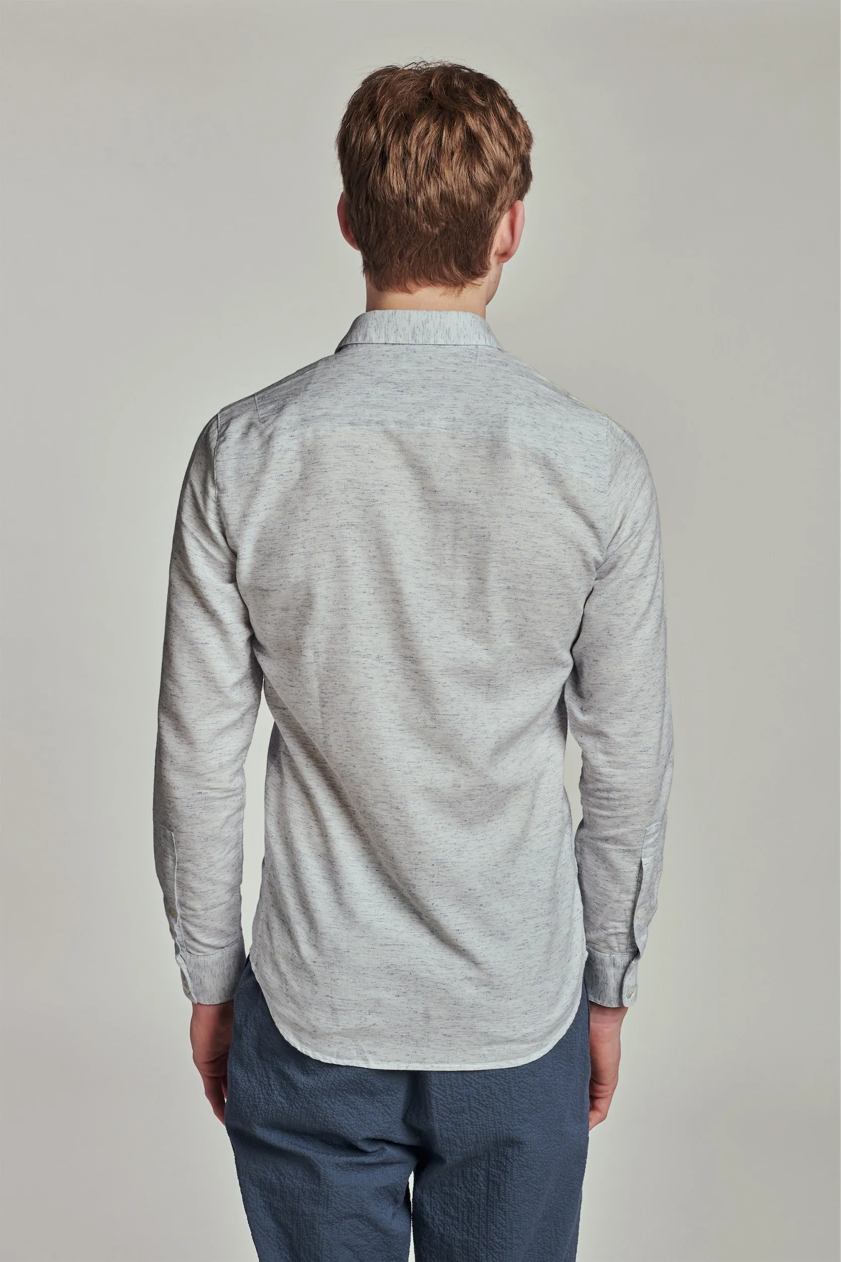 Feel Good Shirt in an Off-White Soft Airy Sustainable Italian Cotton and Recycled Polyester Blend by Cottonificio Canclini sold by Delikatessen product image thumbnail 4