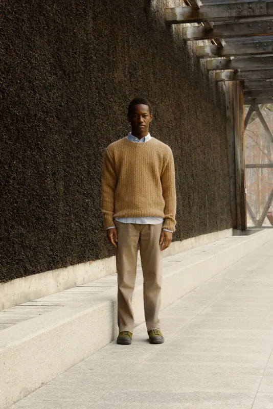 Crewneck Sweater in Extra Soft Alpaca & Lambs Wool - Photoshoot Sample sold by Delikatessen