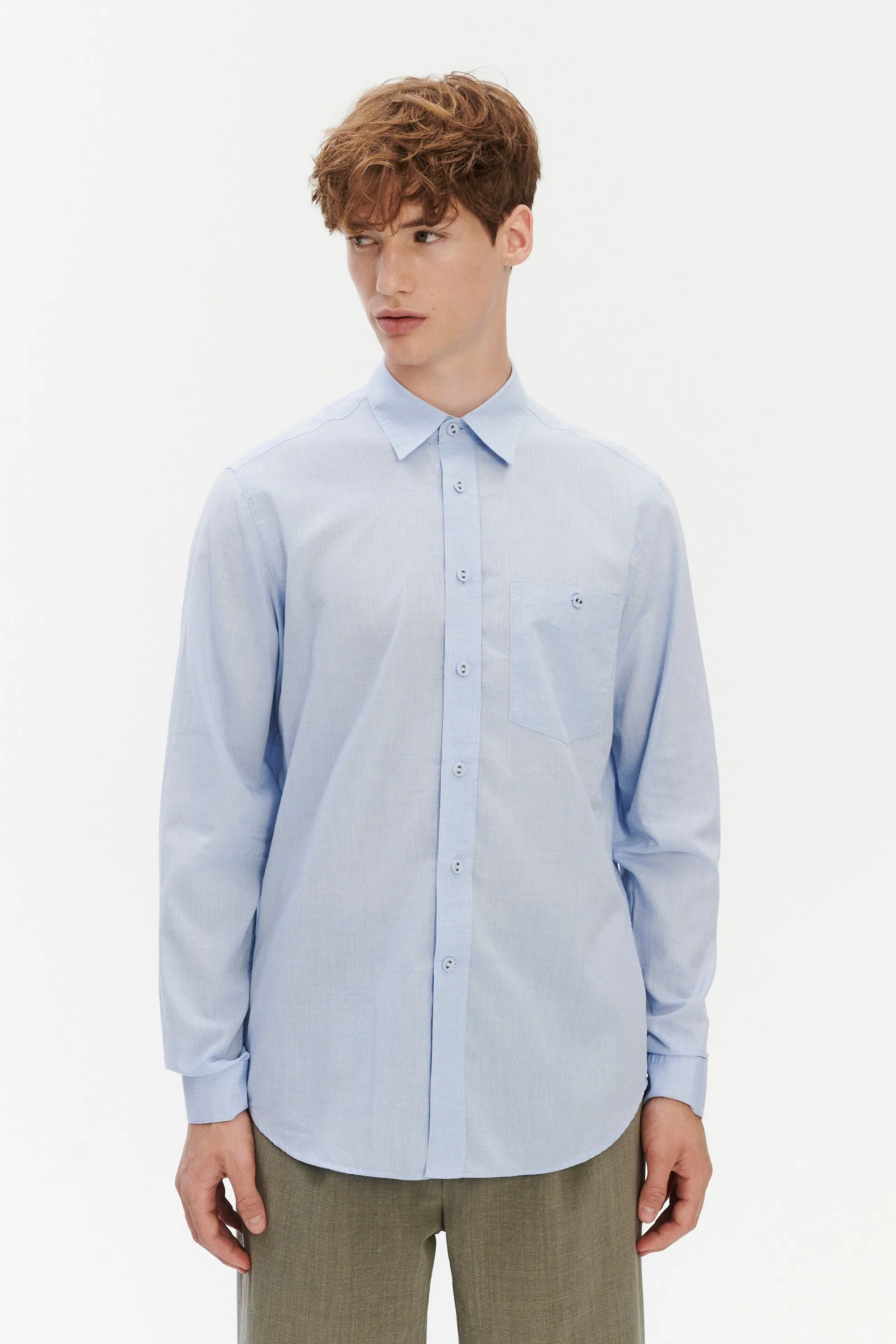 Relaxed Fit Delft Shirt with Fabric Covered Buttons in a Clear Blue Soft Italian Cotton sold by Delikatessen product image thumbnail 4