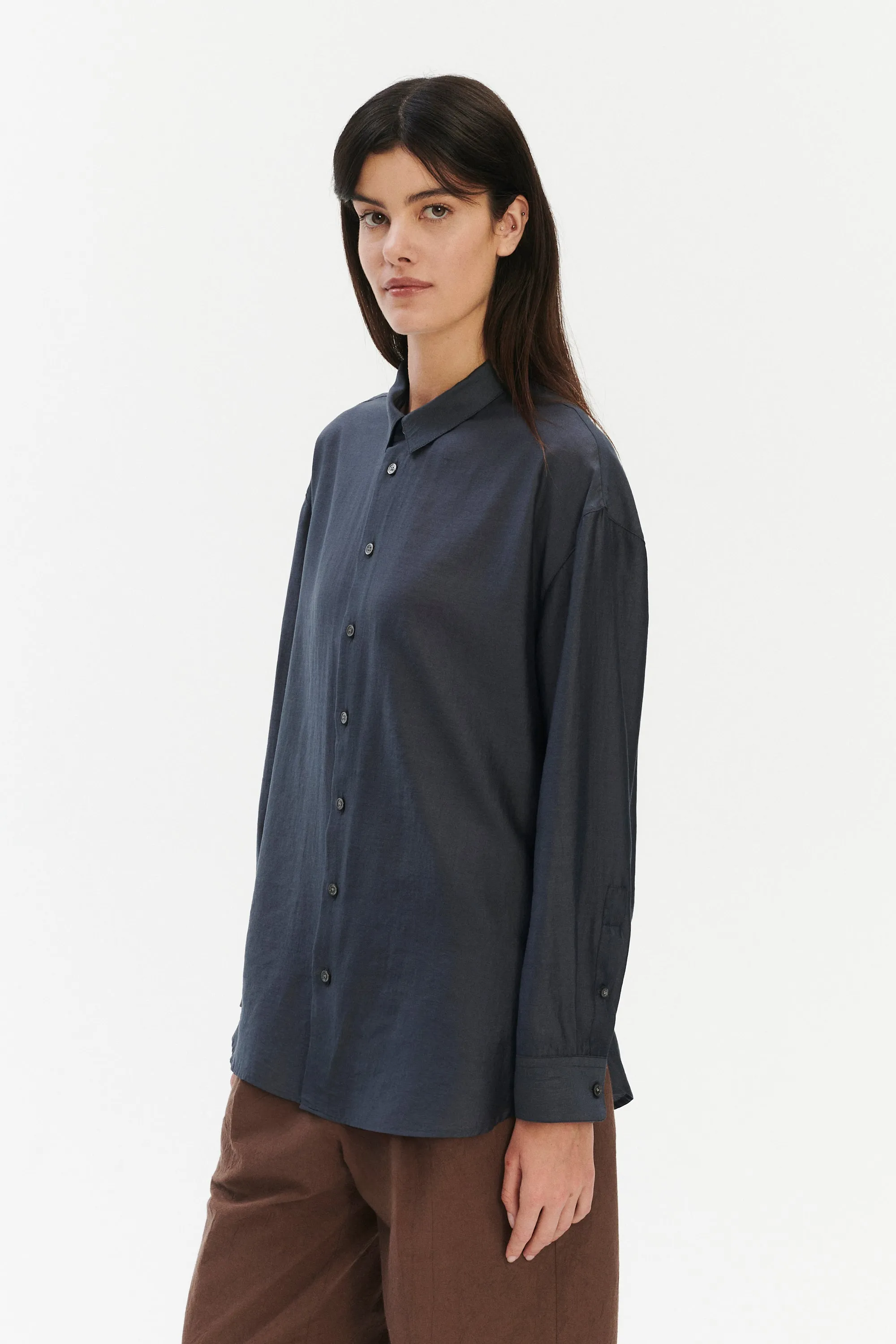 Oversized Arnhem Shirt in a Dark Grey Silky Japanese Blend of Lyocell sold by Delikatessen product image thumbnail 4