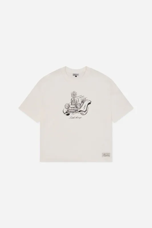 CLASSICA AUTO HAND DRAWN T-SHIRT made by Beaulares