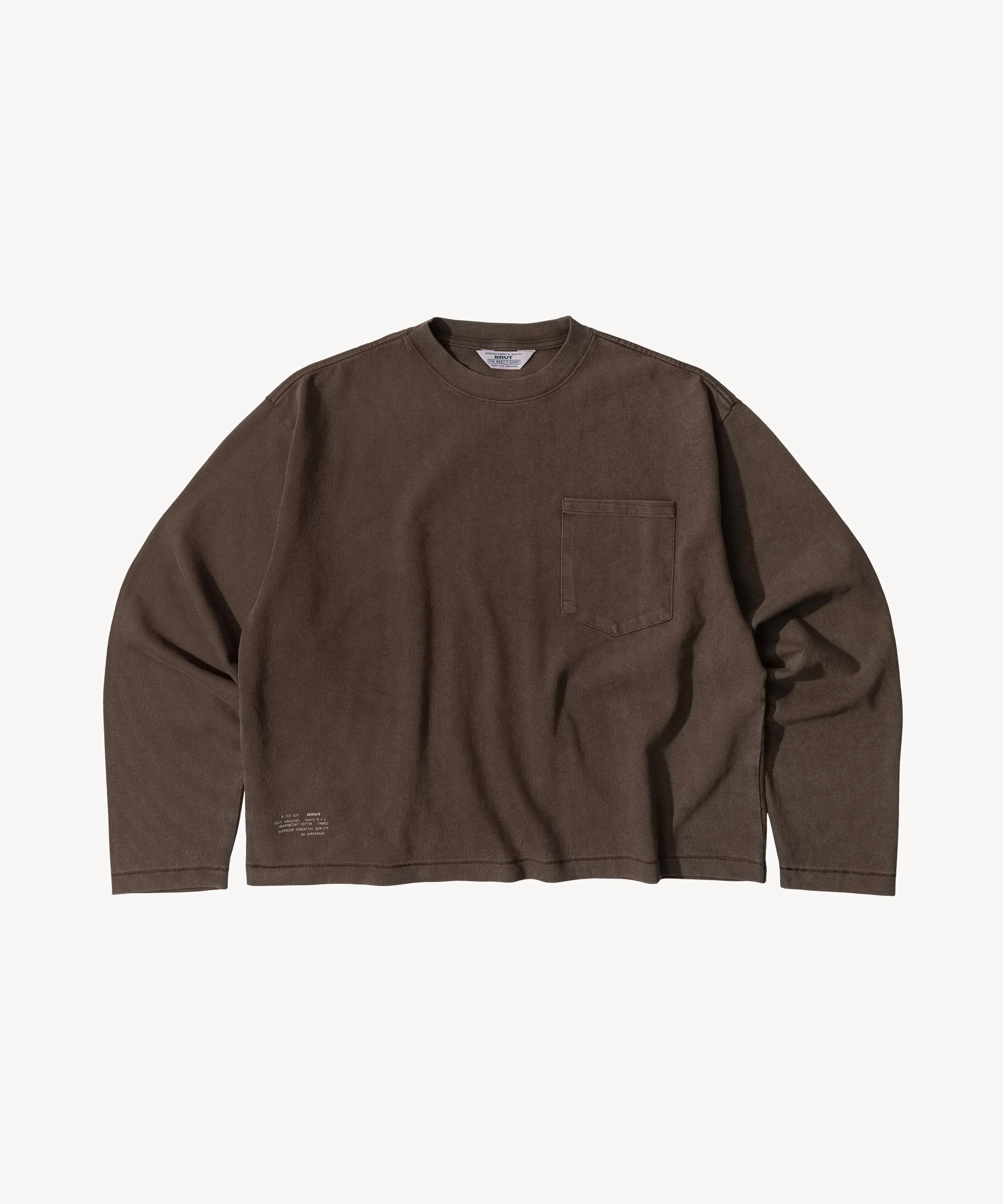 THE BEST LONG-SLEEVE POCKET TEE sold by Brut