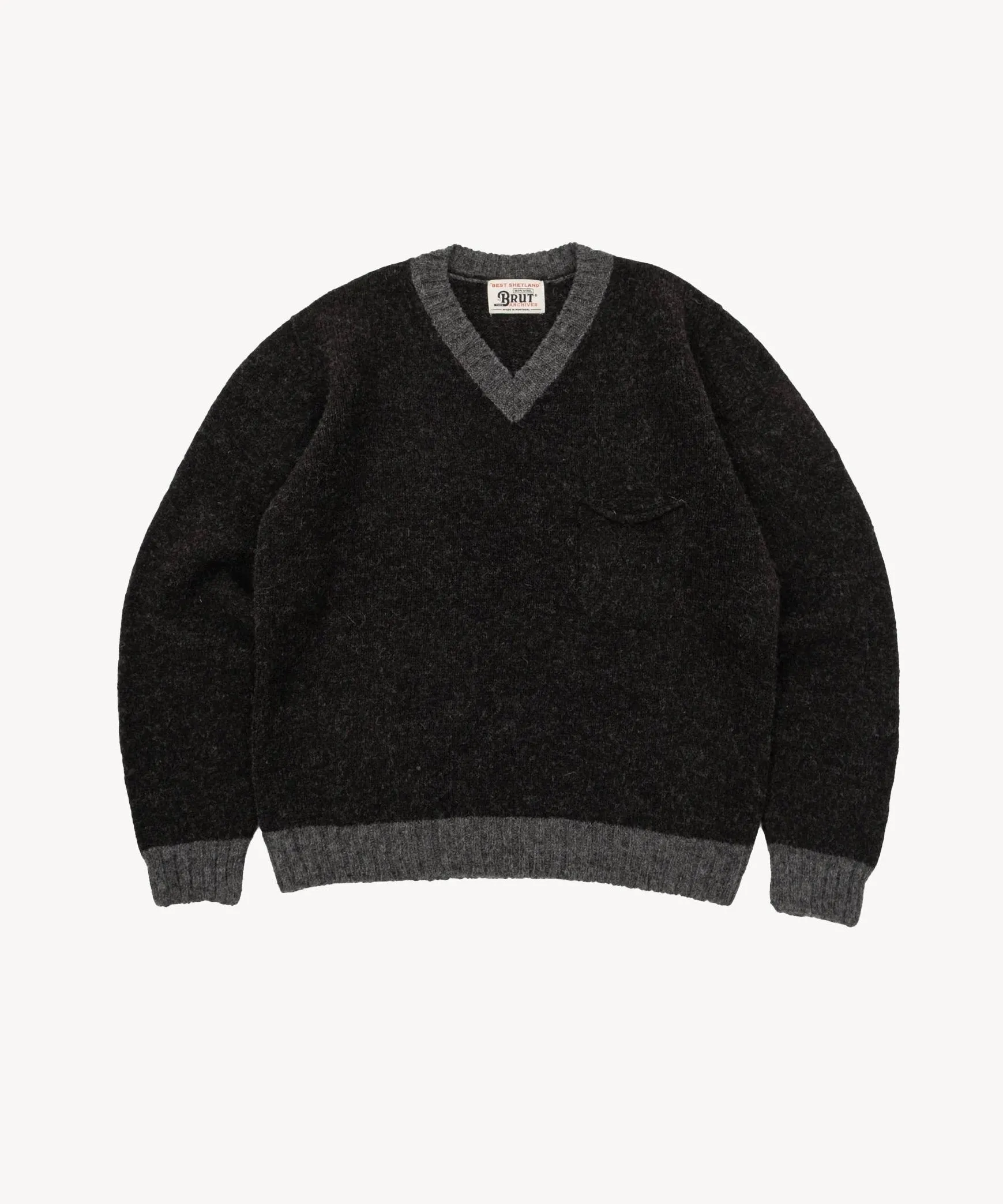 THE V-NECK SHETLAND sold by Brut
