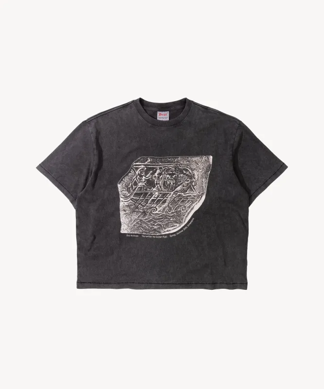 THE RUINS TEE made by Brut