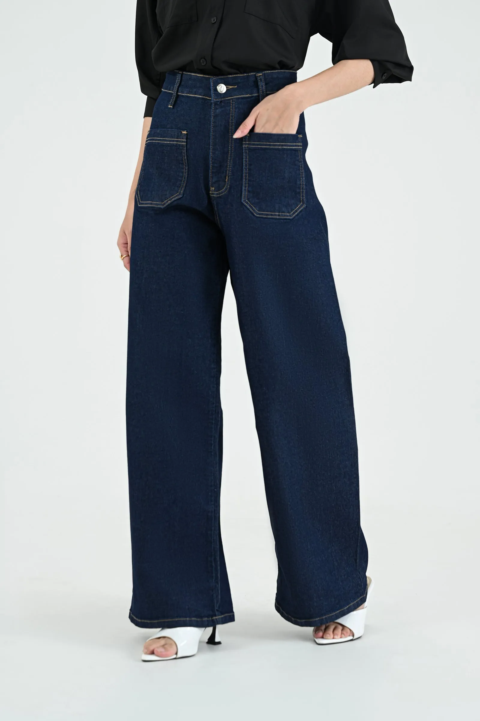 ALIFA DENIM PANTS sold by Geulis