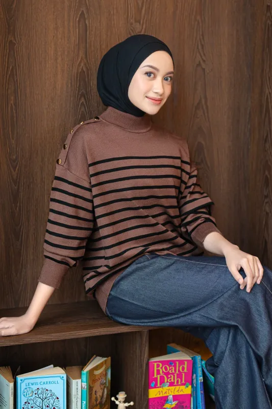 OLLY KNIT TOP sold by Geulis