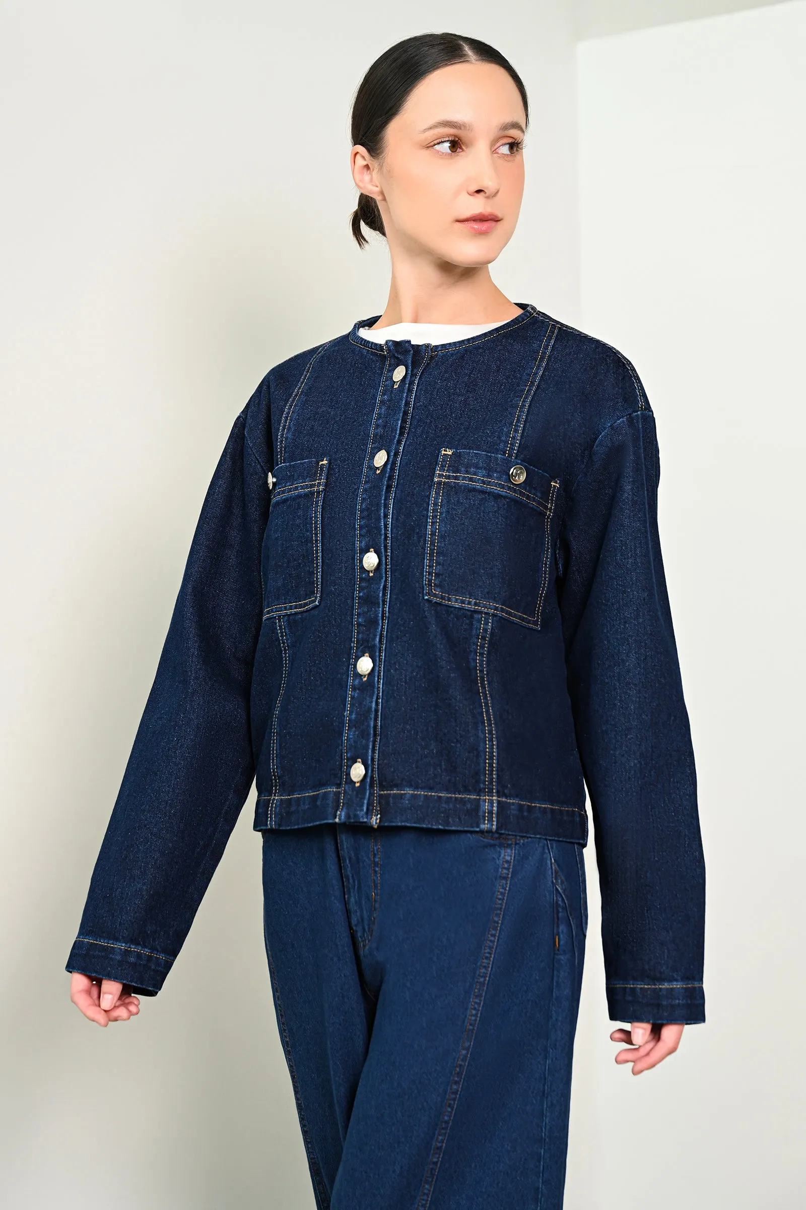 LOVET DENIM JACKET sold by Geulis product image thumbnail 5