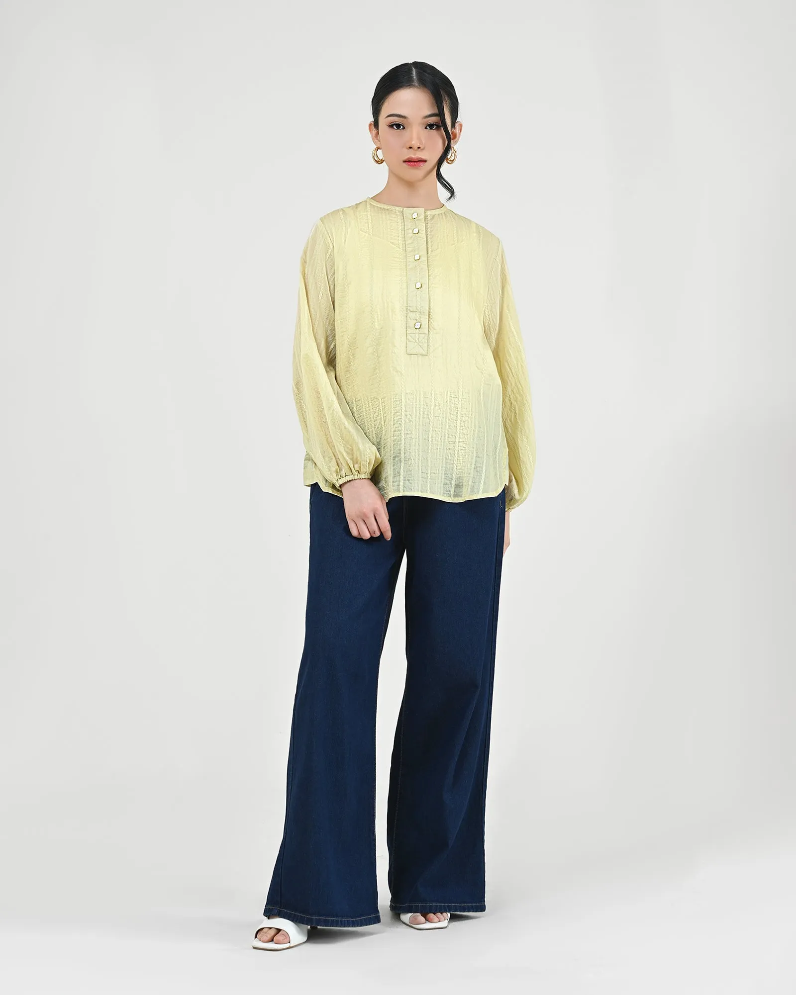 MUVI BLOUSE sold by Geulis product image thumbnail 2