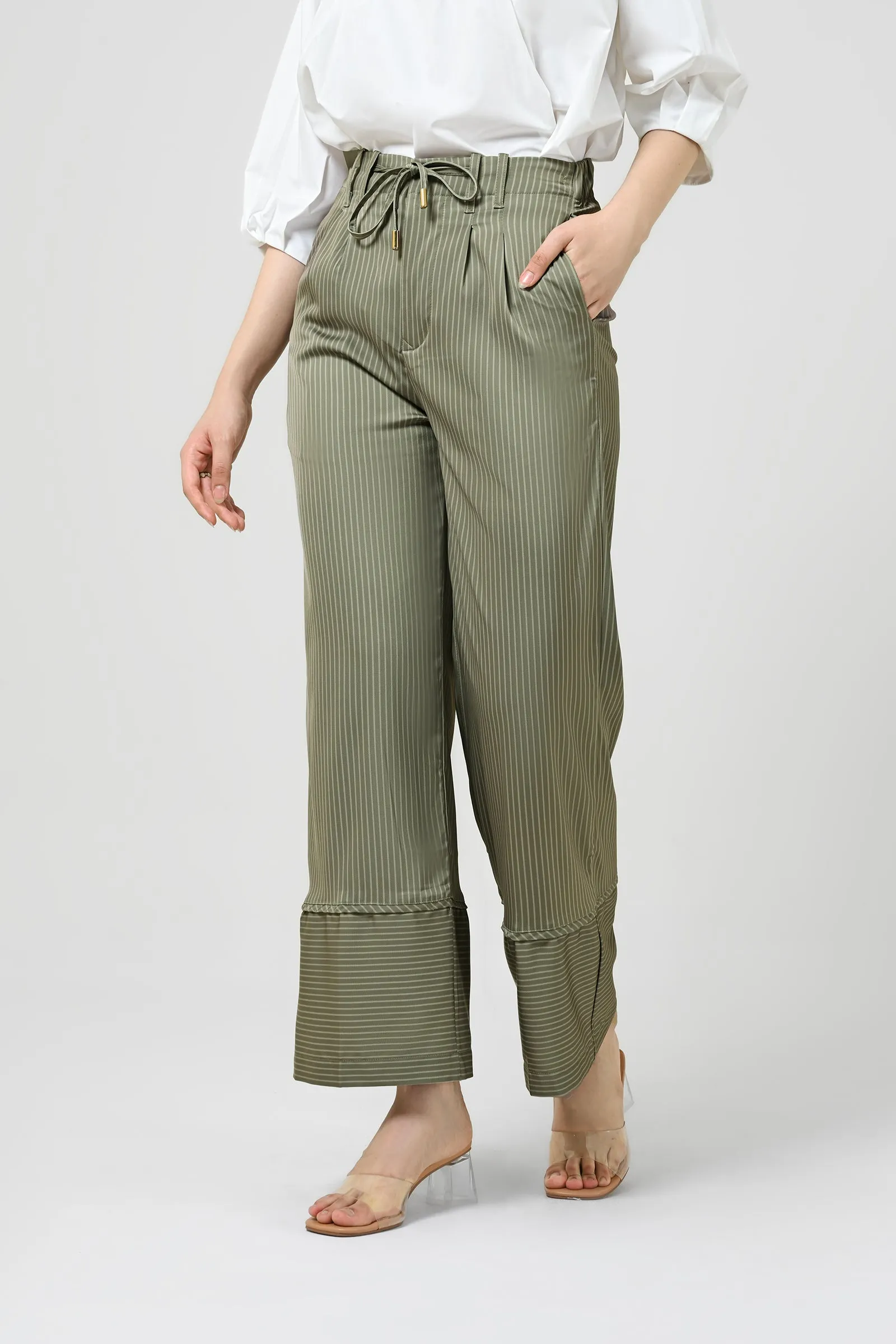 HURIKA PANTS sold by Geulis