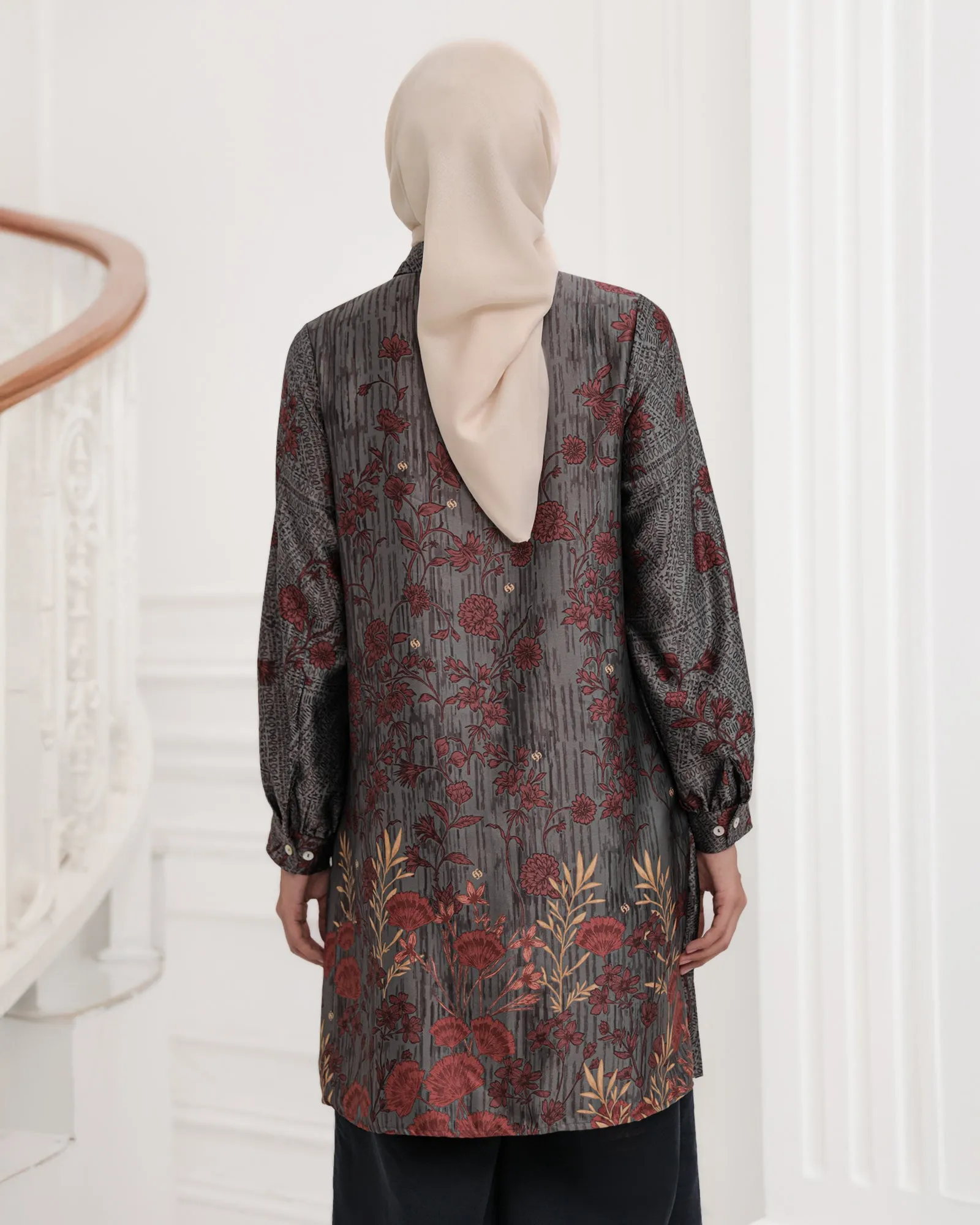 YUMNA TUNIC sold by Geulis product image thumbnail 5