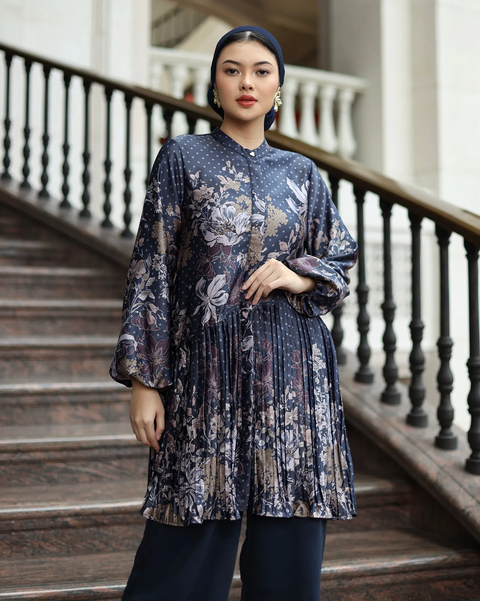 ISADORA TUNIC sold by Geulis