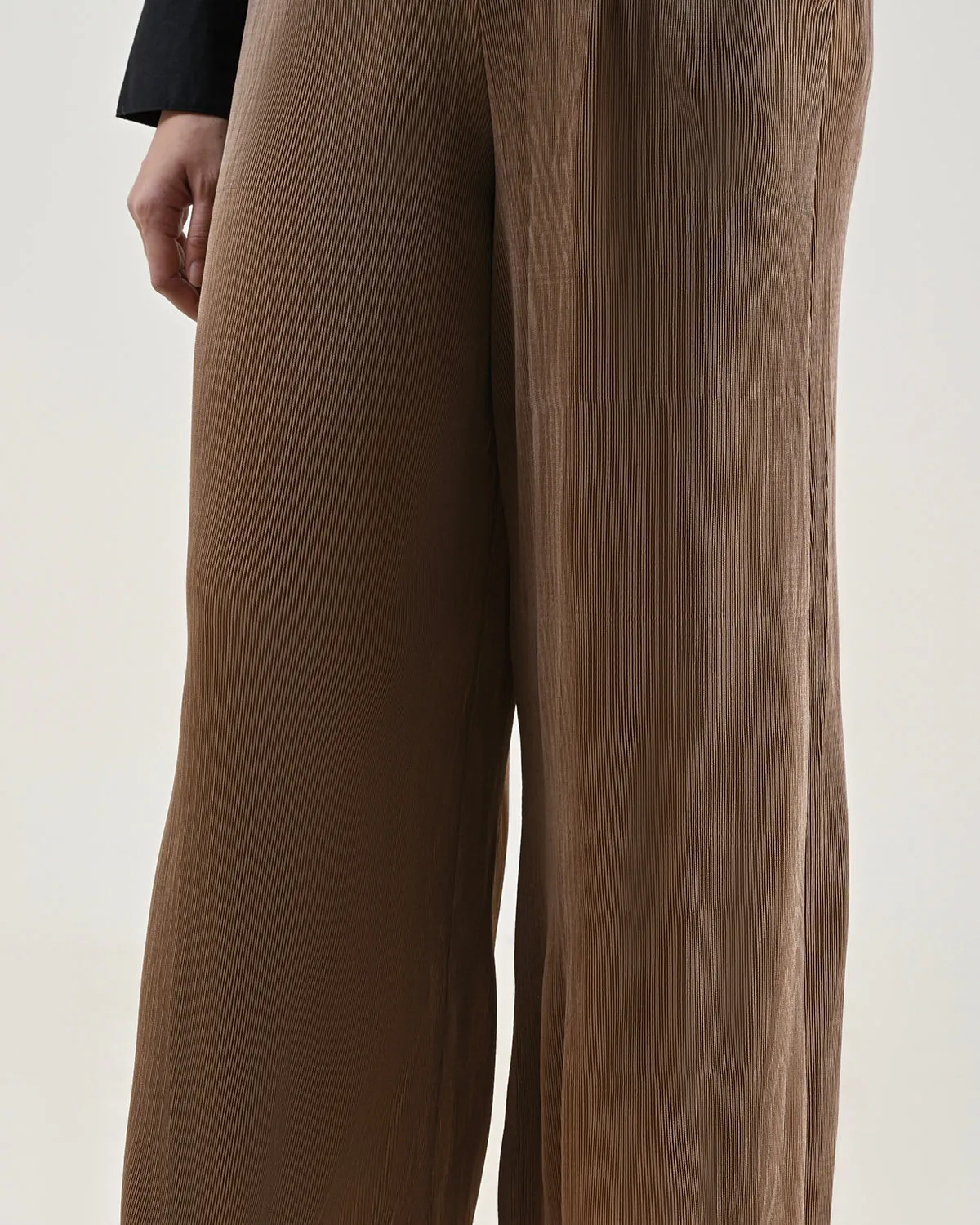 VADANY PANTS sold by Geulis product image thumbnail 3