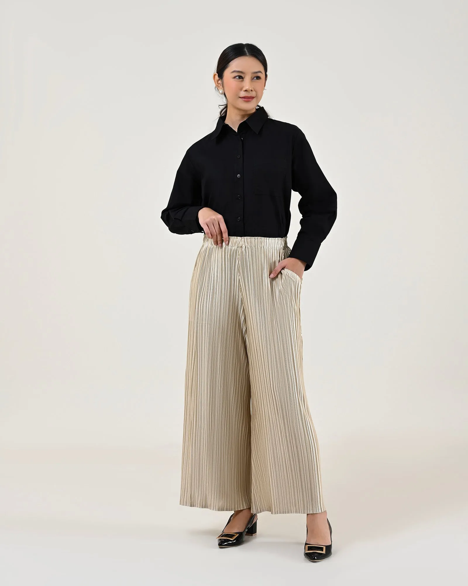 LUISA PANTS sold by Geulis product image thumbnail 2