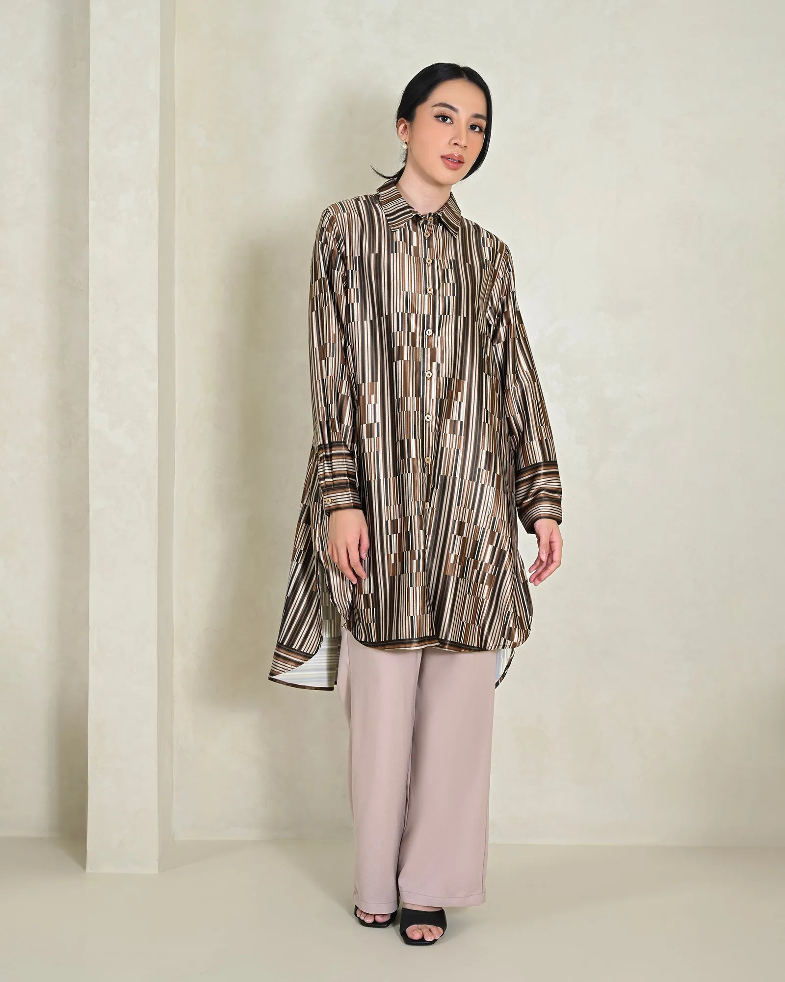 VALIA TUNIC sold by Geulis product image thumbnail 2