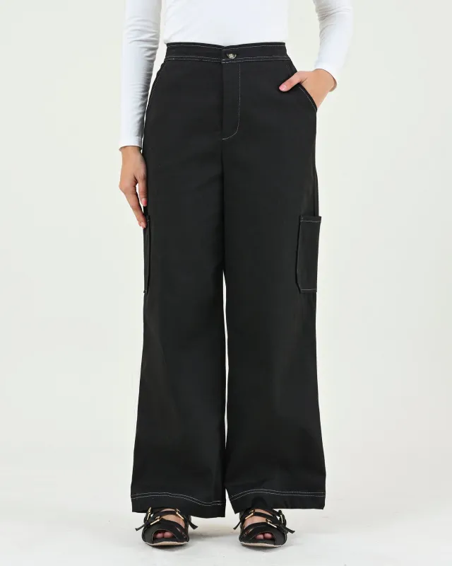 REI PANTS sold by Geulis