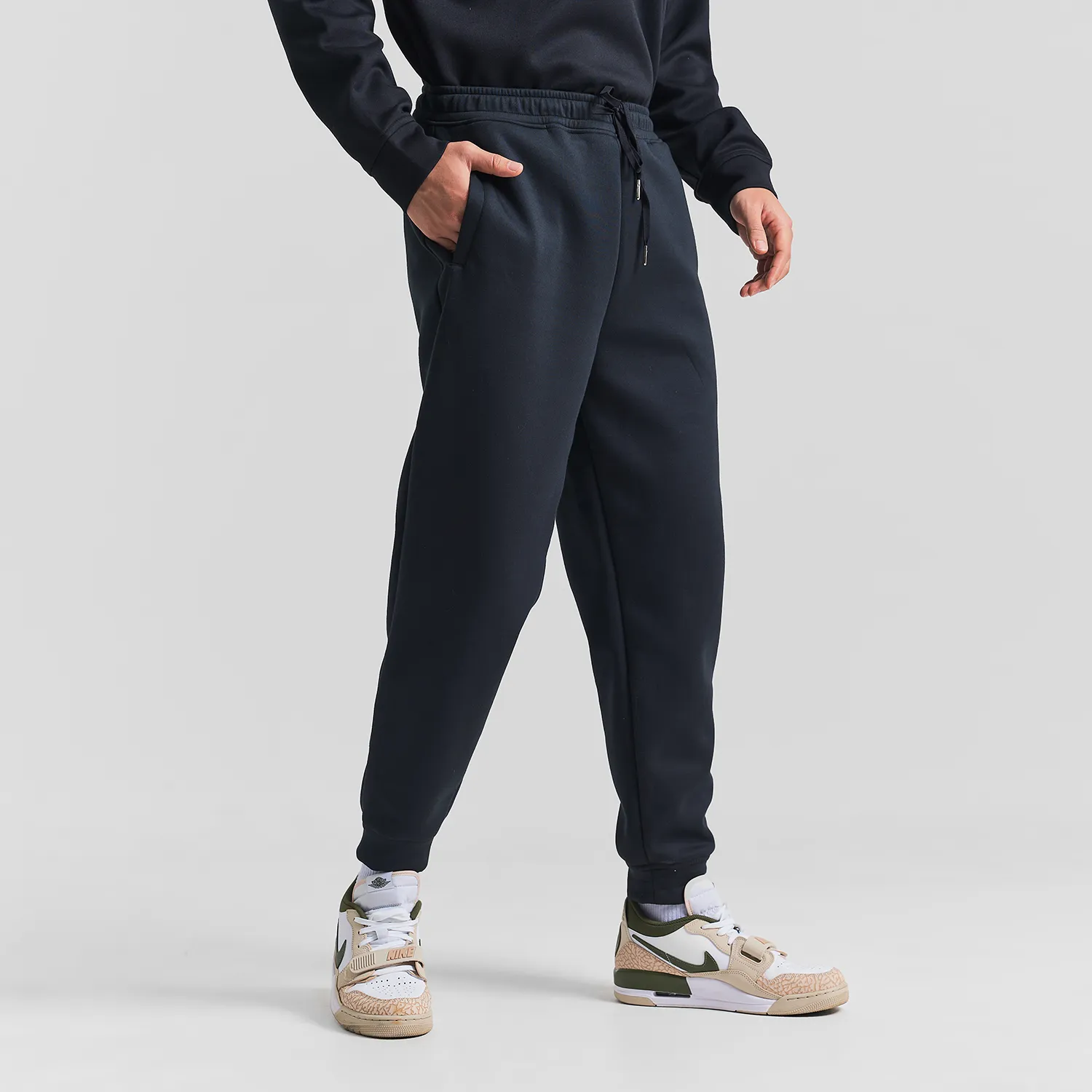 BRICE JOGGER sold by Geulis product image thumbnail 4