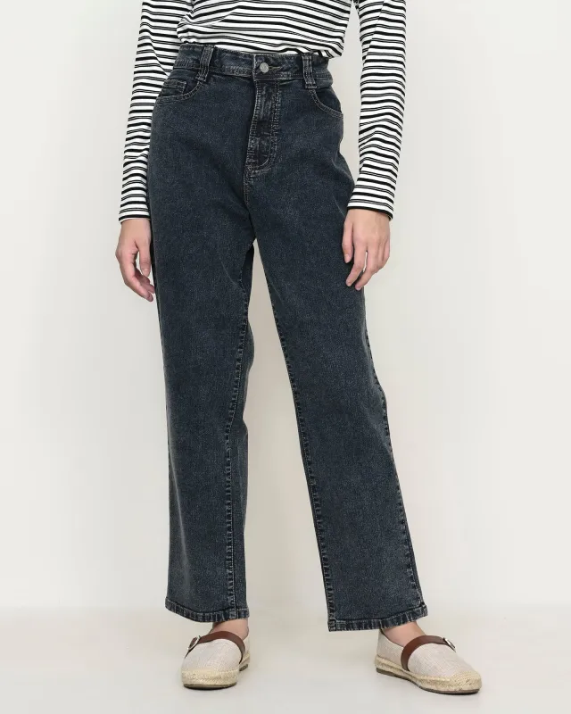 BORA BOYFRIEND JEANS sold by Geulis