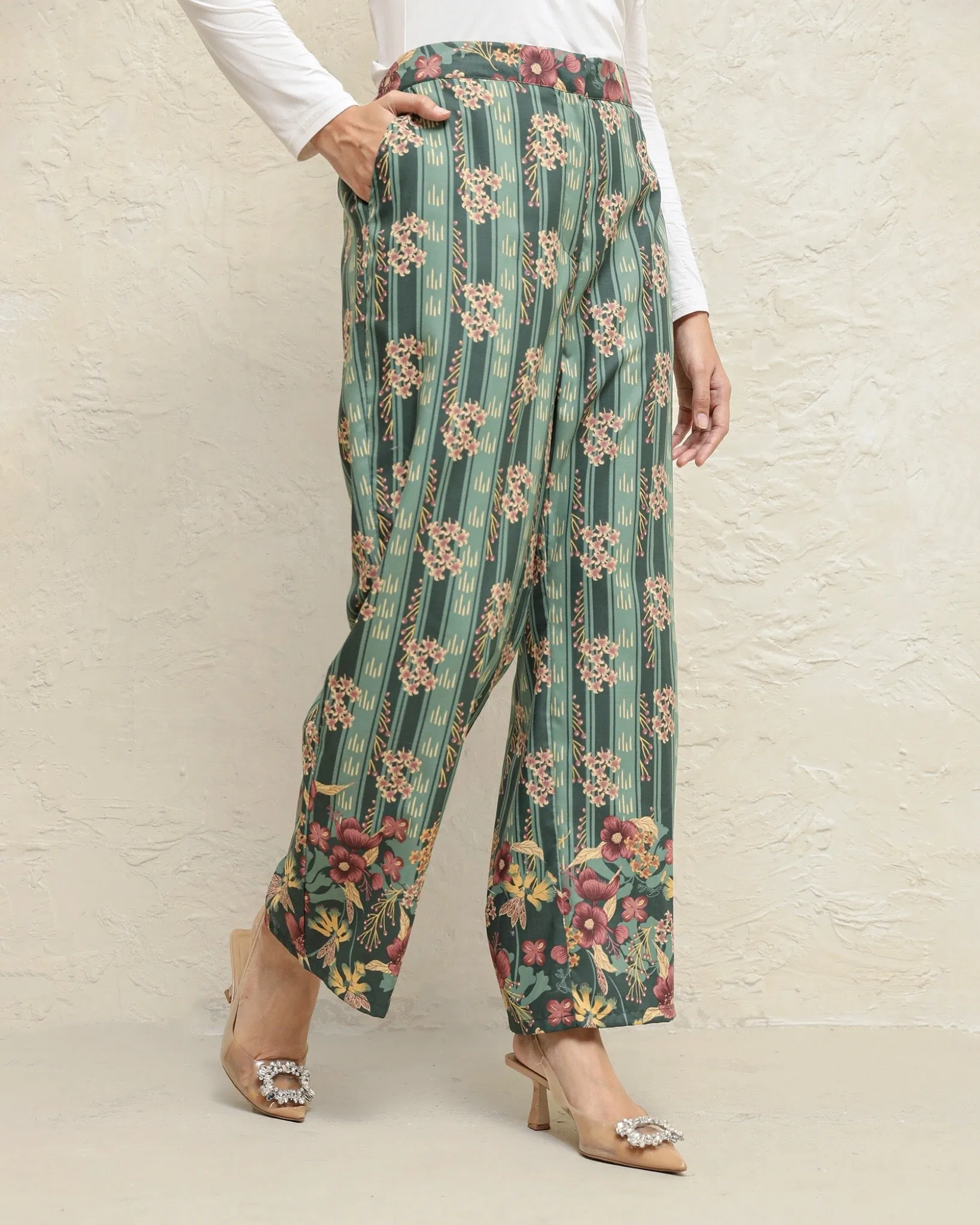 PRISYA PANTS sold by Geulis product image thumbnail 4