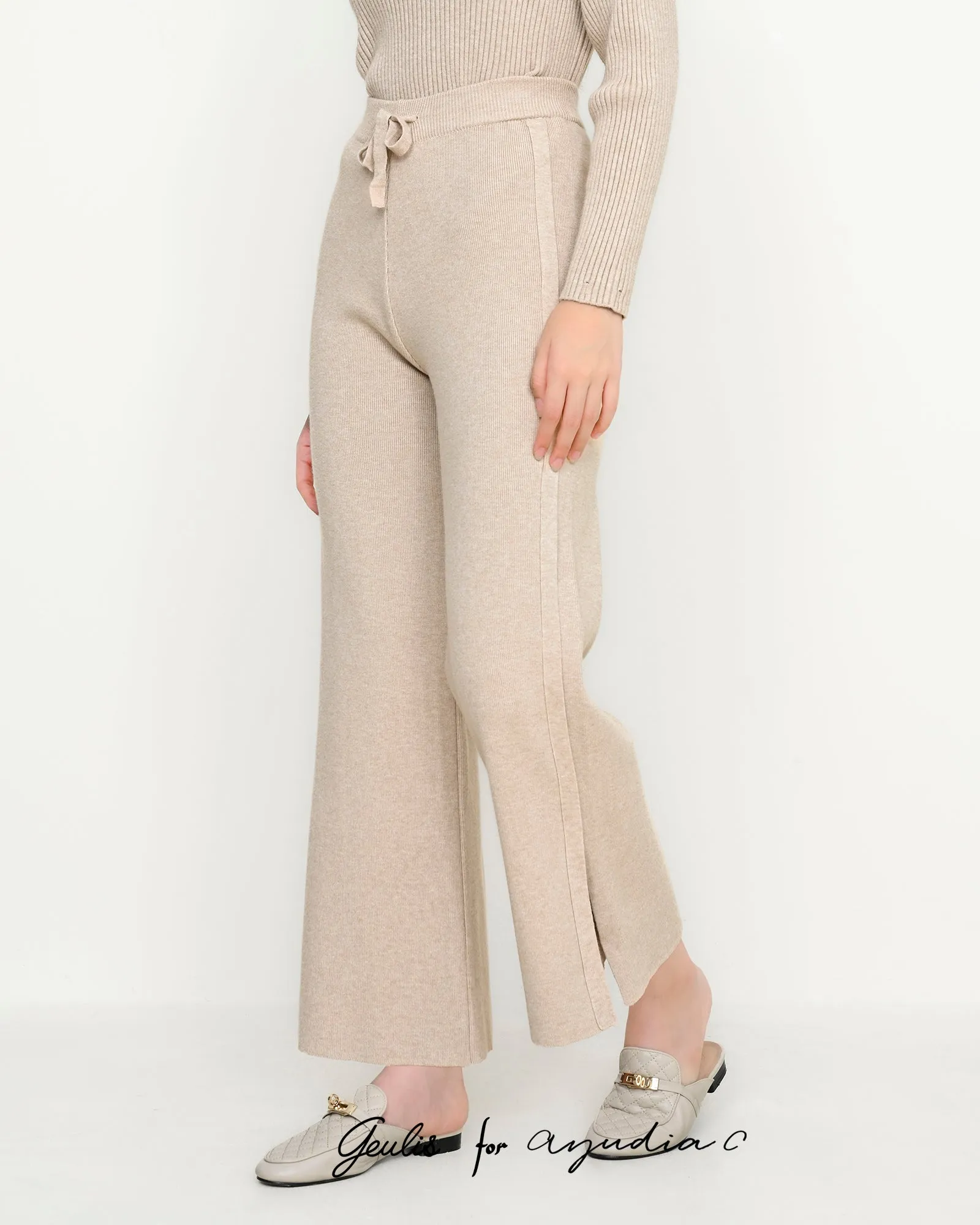 ELEKTRA KNIT PANTS sold by Geulis