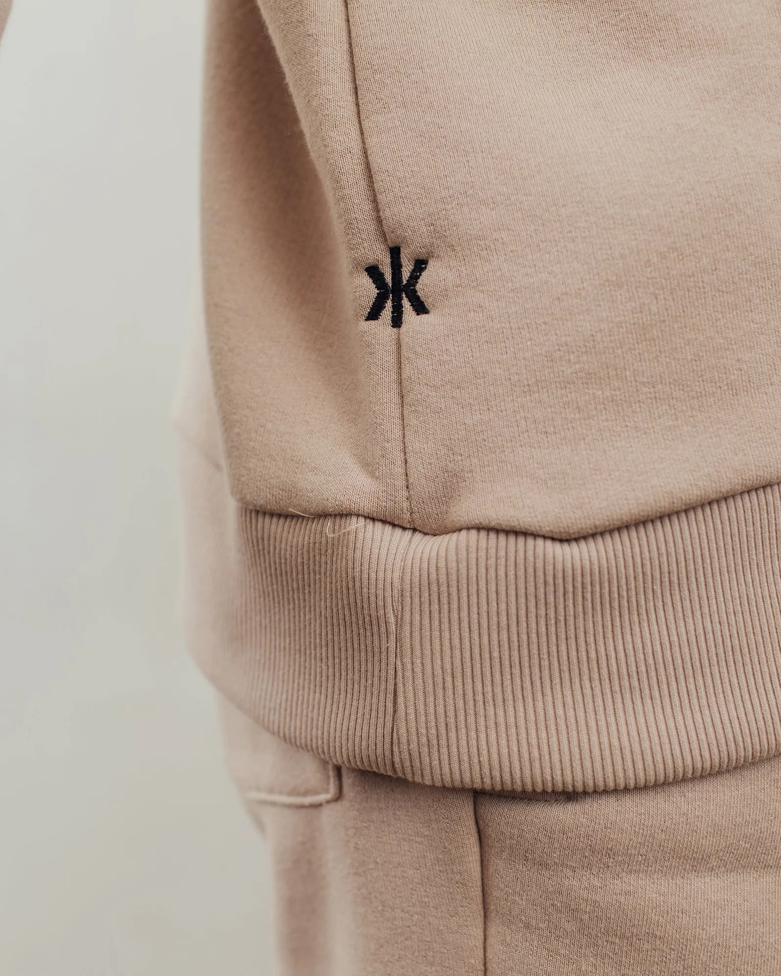 ESSENTIAL CREWNECK sold by Geulis product image thumbnail 5