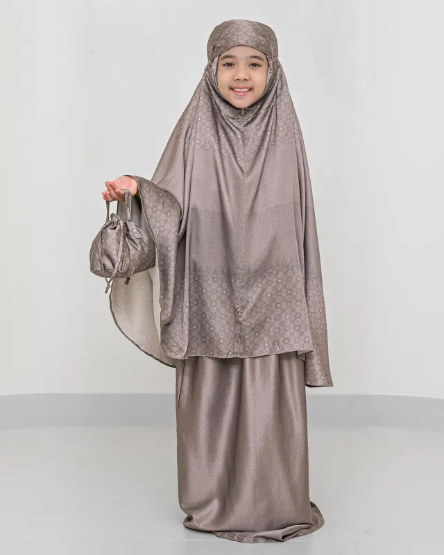 DELISA PRAYER SET sold by Geulis